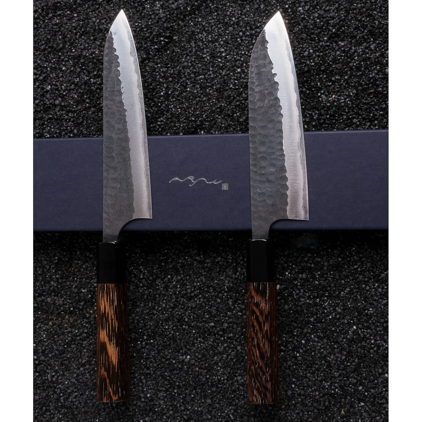 Anryu Knives Aogami Super Wenge Santoku 17 cm