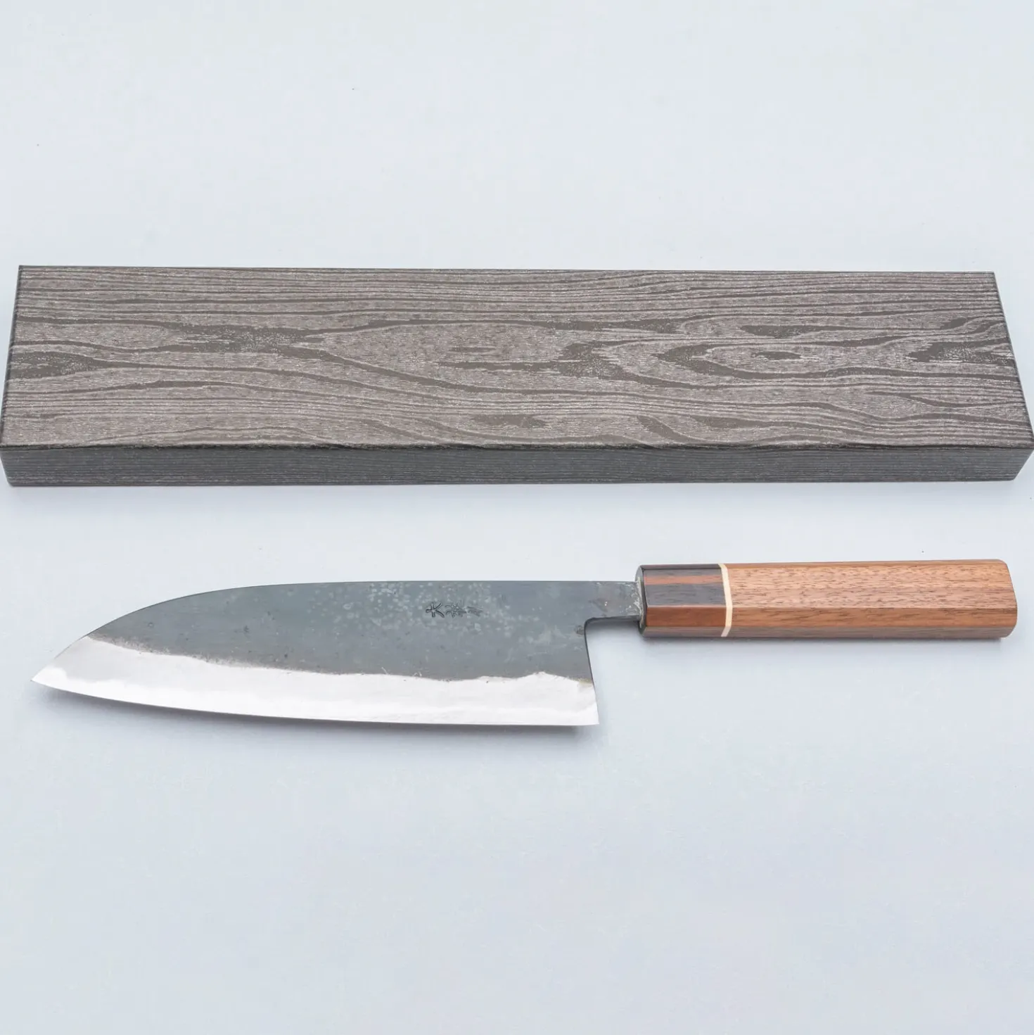 Daisuke Nishida Shiro #1 Walnut Bunka 18 cm