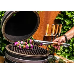 Forged BBQ Tang Olijfhout
