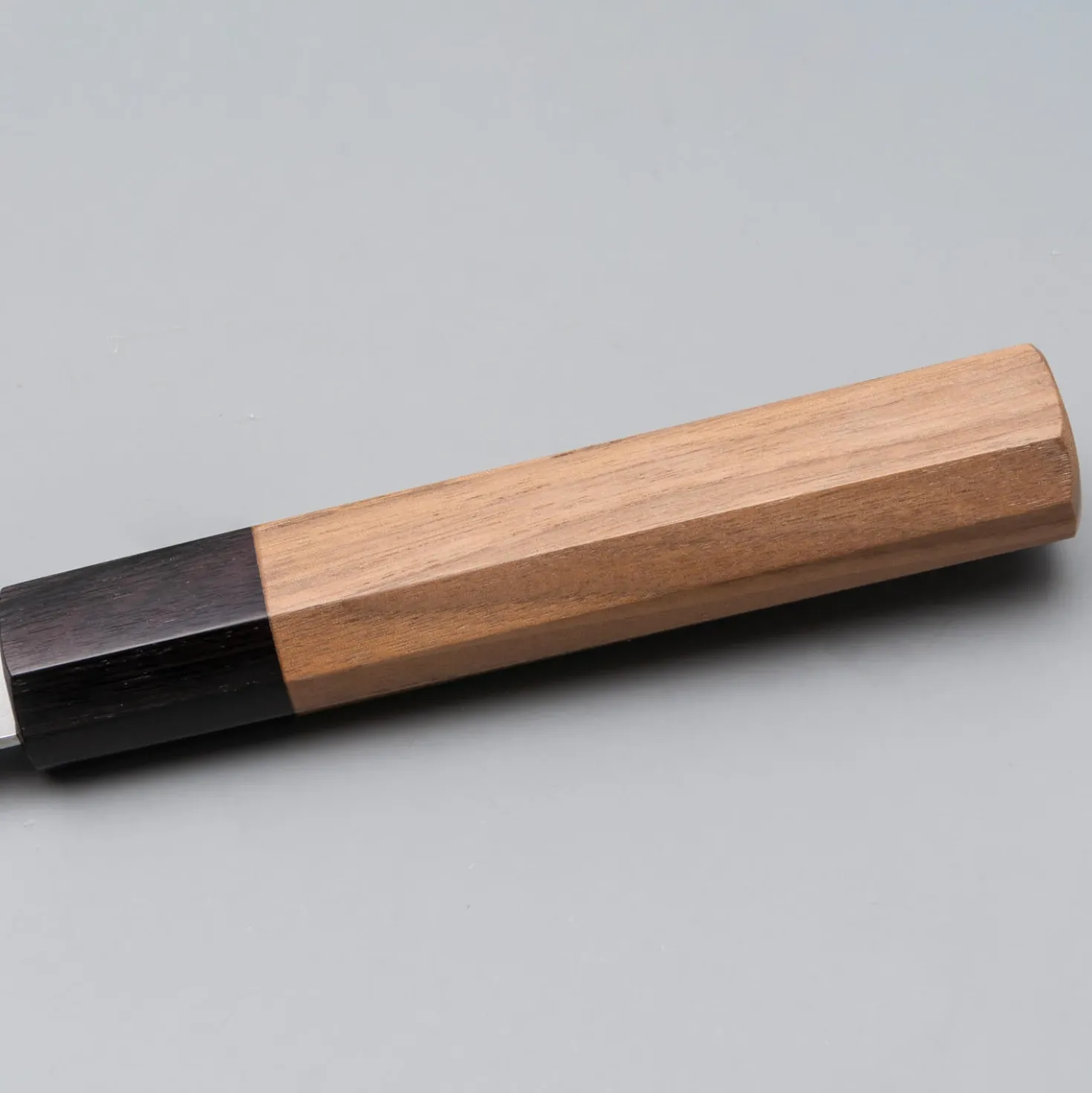 Hado Ginsan Kiritsuke Gyuto 21 cm