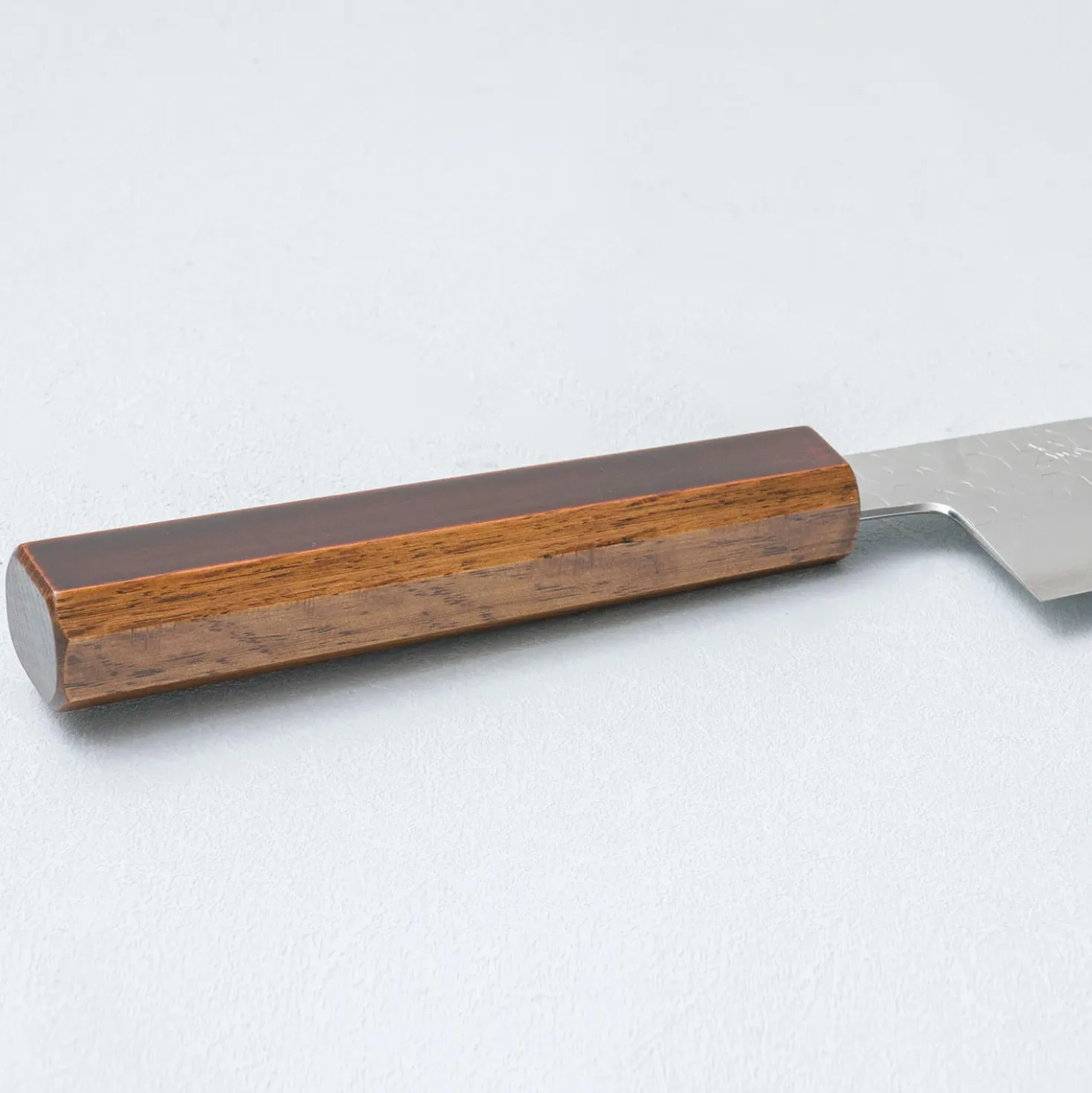 Hado Shiosai SG2 Urushi Oak Kiritsuke Bunka 18 cm