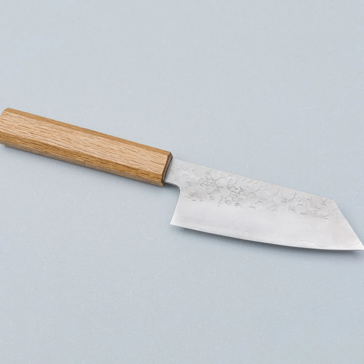 Hado Shiosia SG2 Oak Kiritsuke Ko-Bunka 13.5 cm