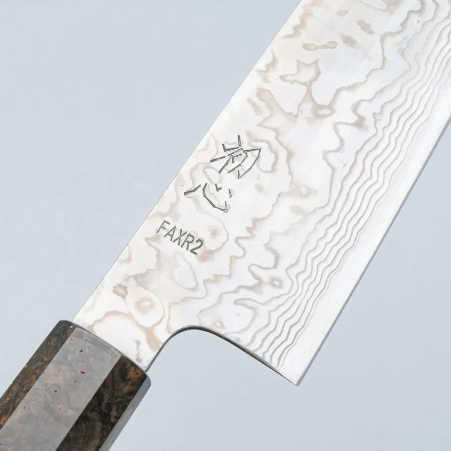 Hatsukokoro FAXR2 Damast Kiritsuke 24 cm