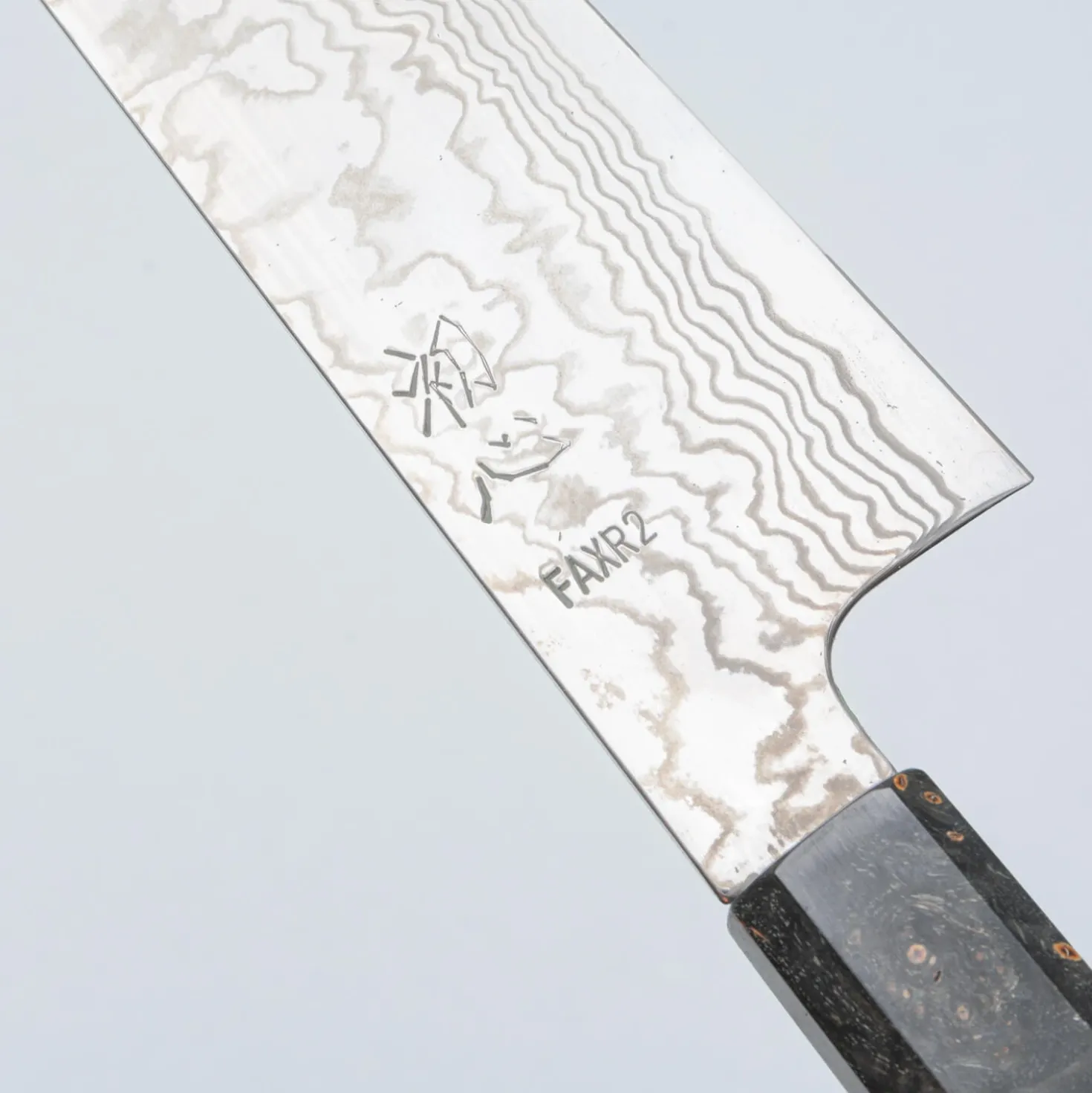 Hatsukokoro FAXR2 Damast Kiritsuke 21 cm
