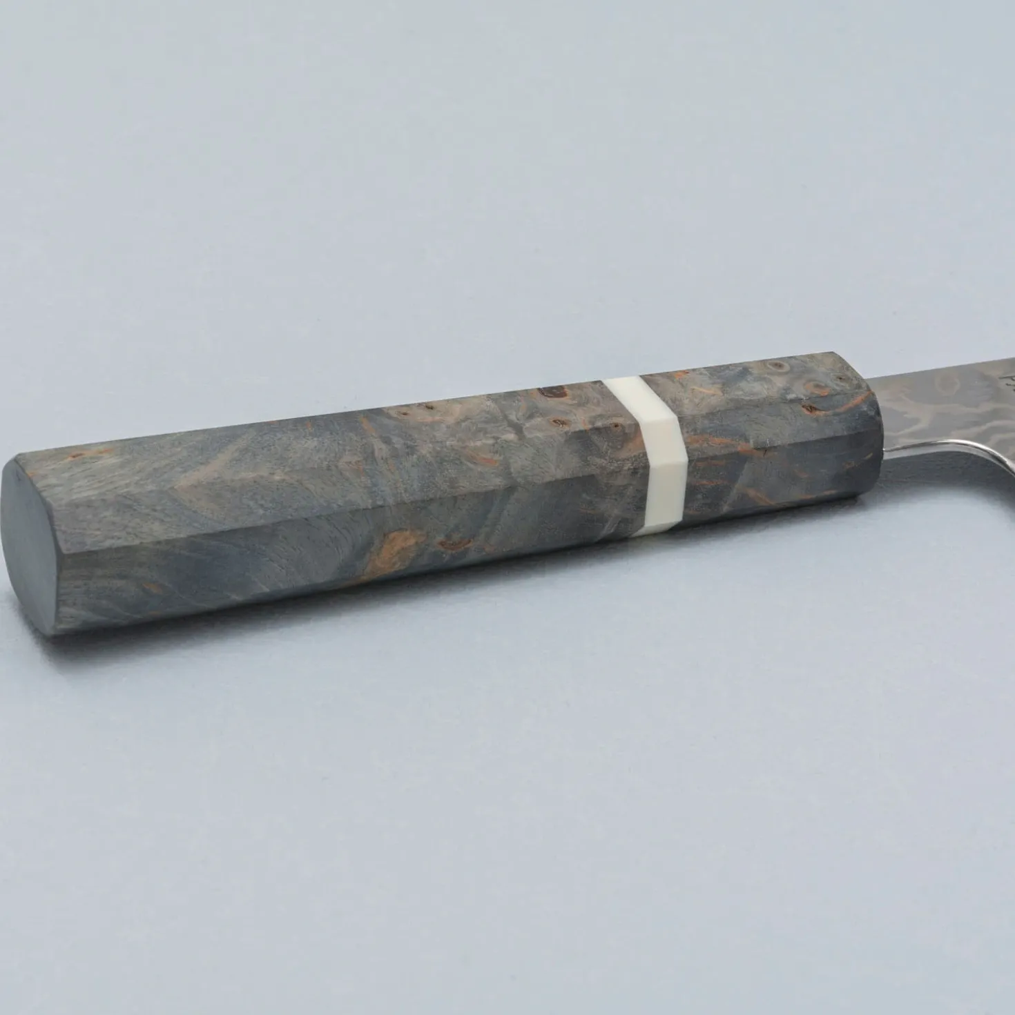 Hatsukokoro FAXR2 Damast Santoku 17 cm