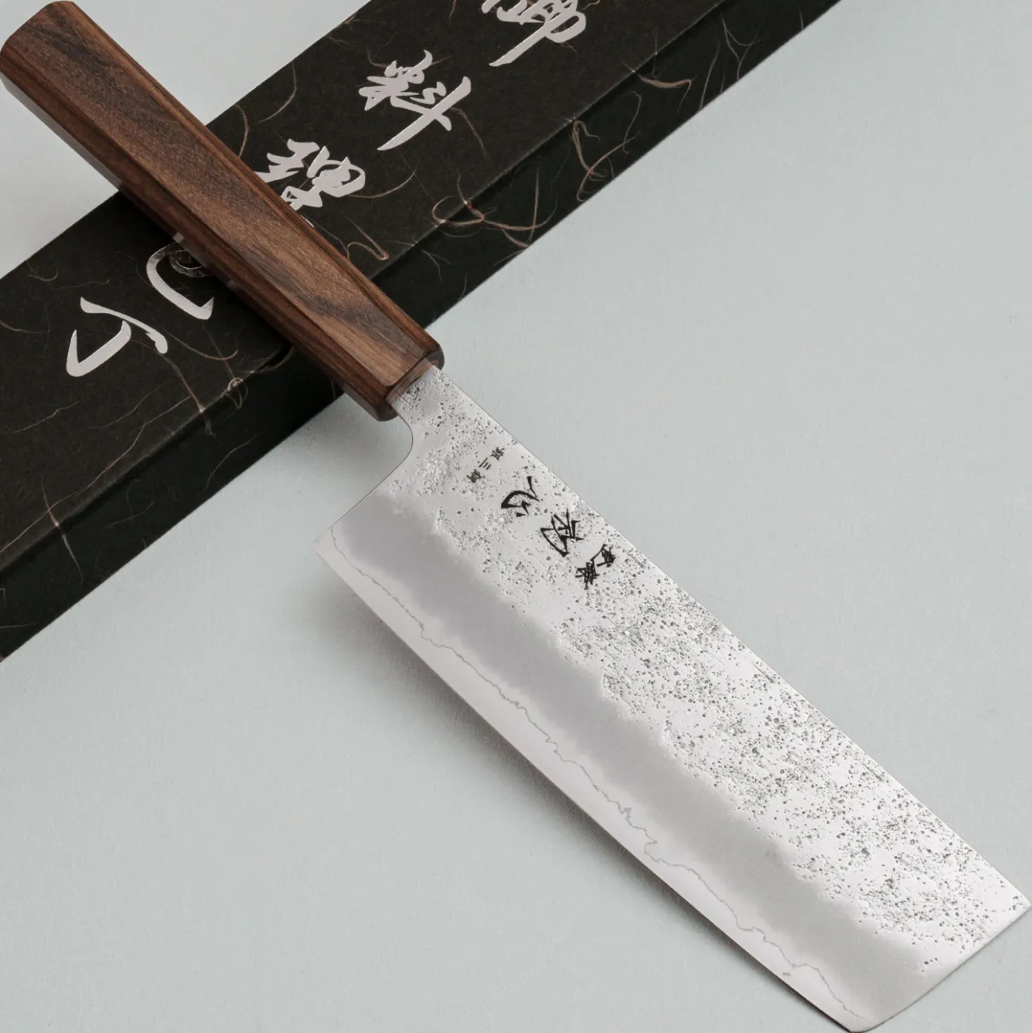 Hatsukokoro Ginrei Ginsan Bubinga Nakiri 17 cm