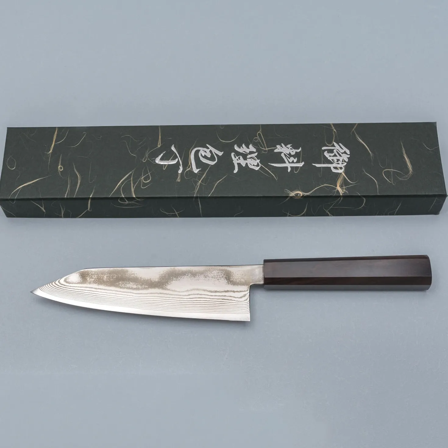 Hatsukokoro Ginsou Ginsan Nickel Damast Bunka 18 cm