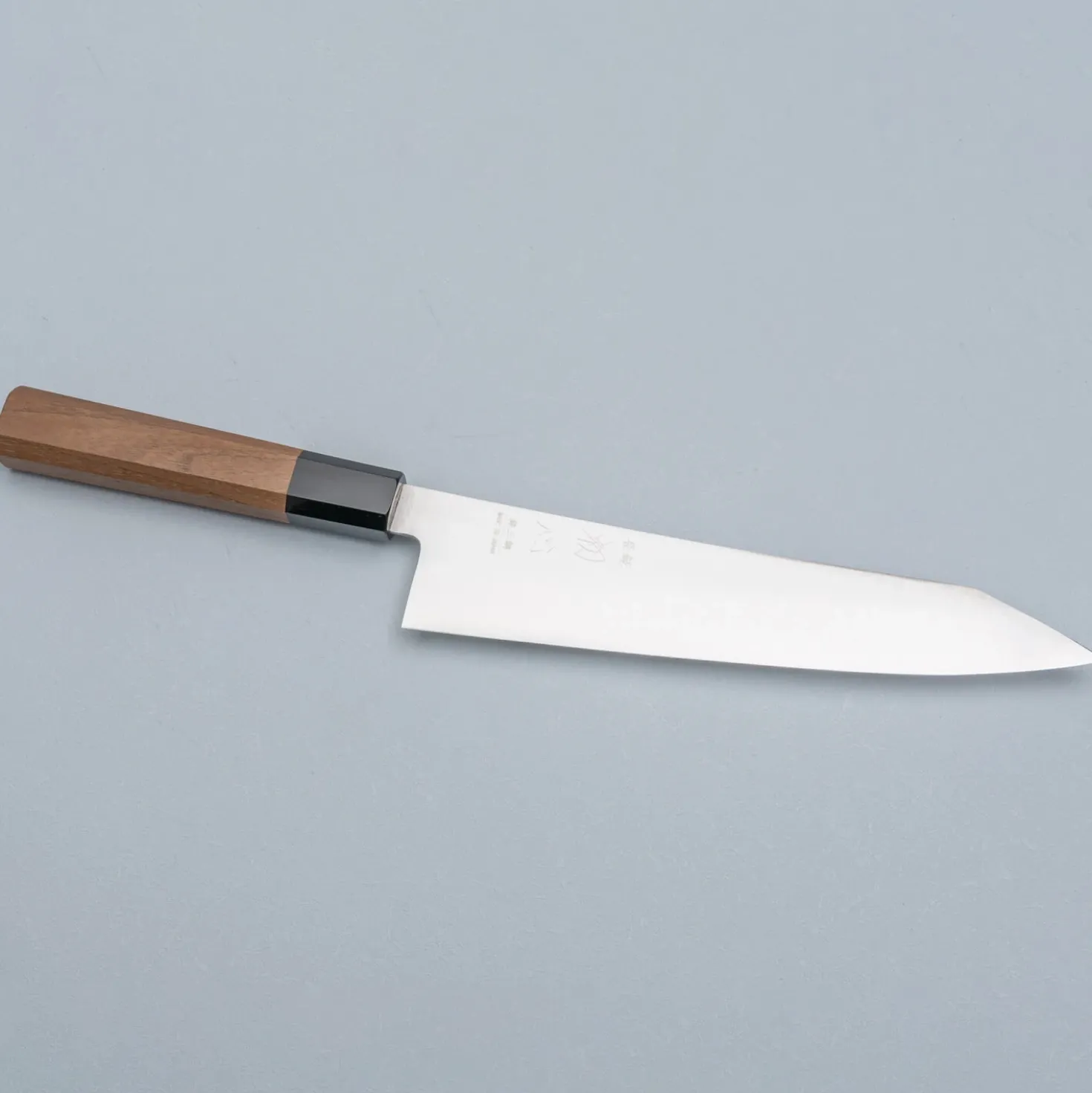 Hatsukokoro Hayabusa Ginsan Kiritsuke 21 cm