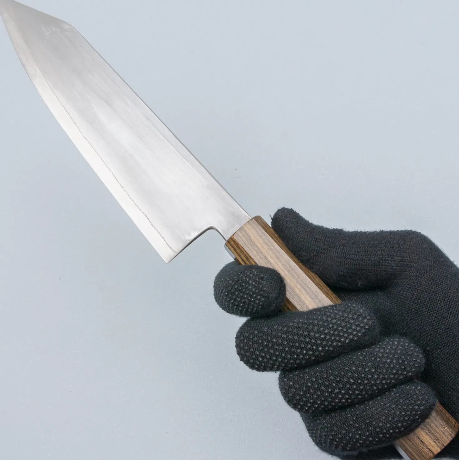 Hatsukokoro Hayabusa Ginsan Bubinga Bunka 17 cm