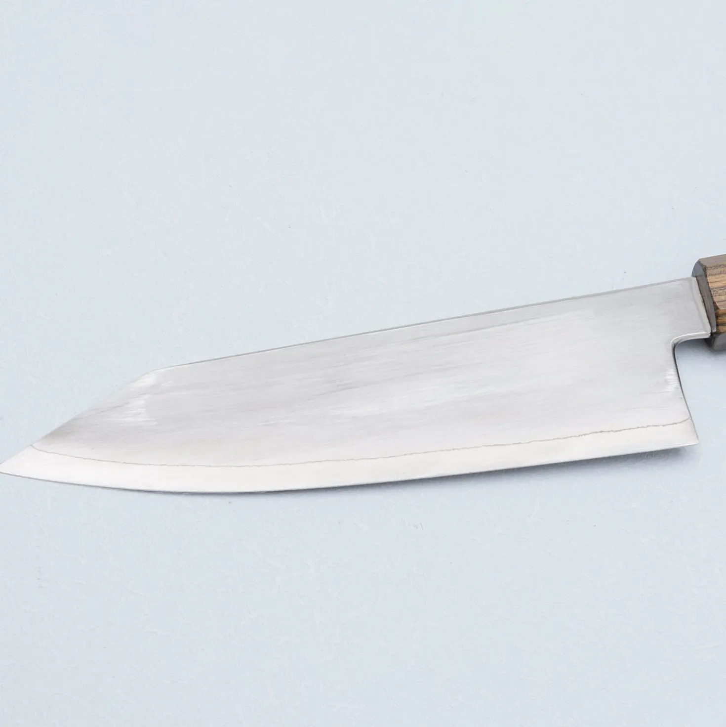 Hatsukokoro Hayabusa Ginsan Bubinga Bunka 17 cm