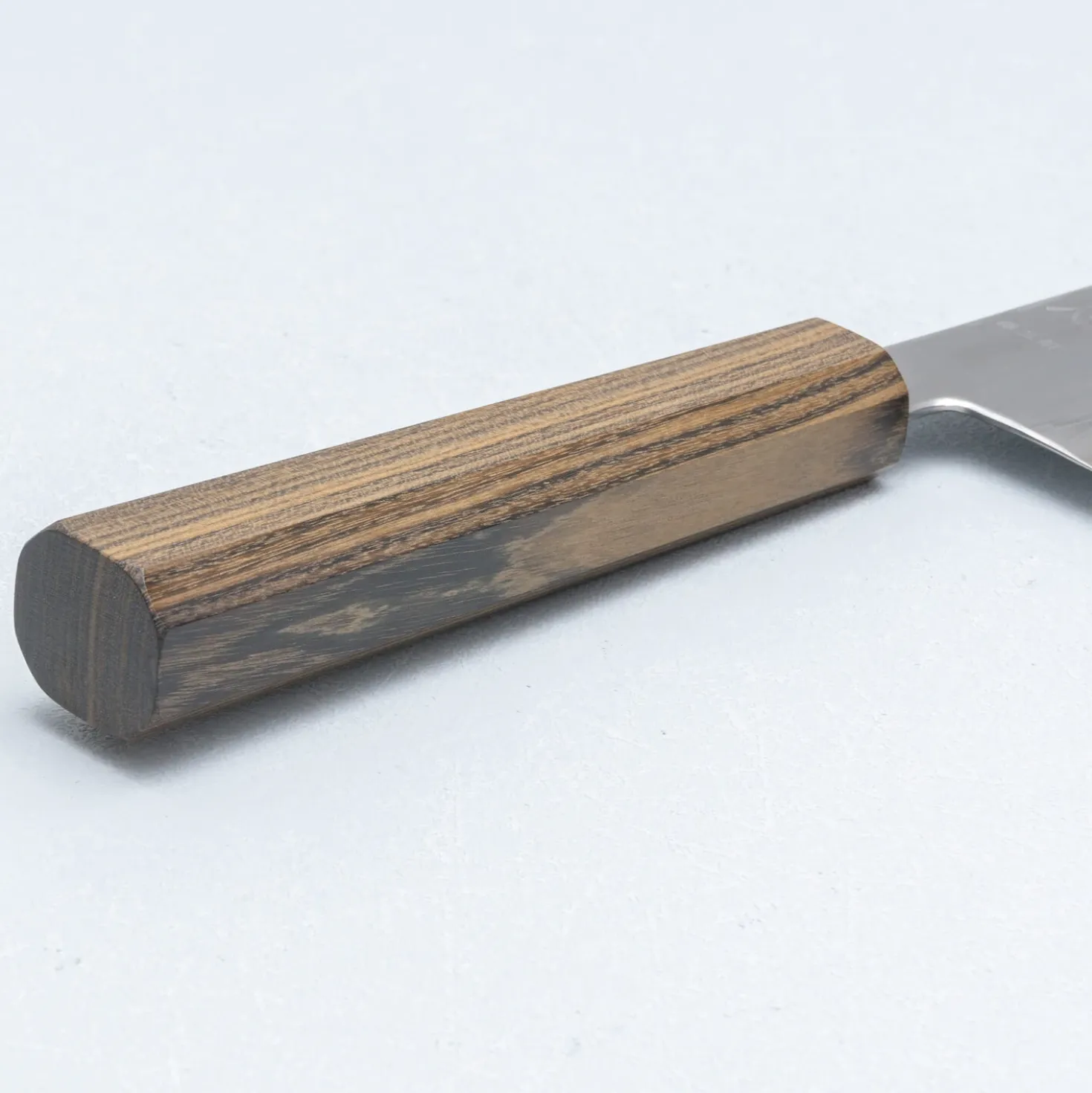 Hatsukokoro Hayabusa Ginsan Bubinga Bunka 17 cm