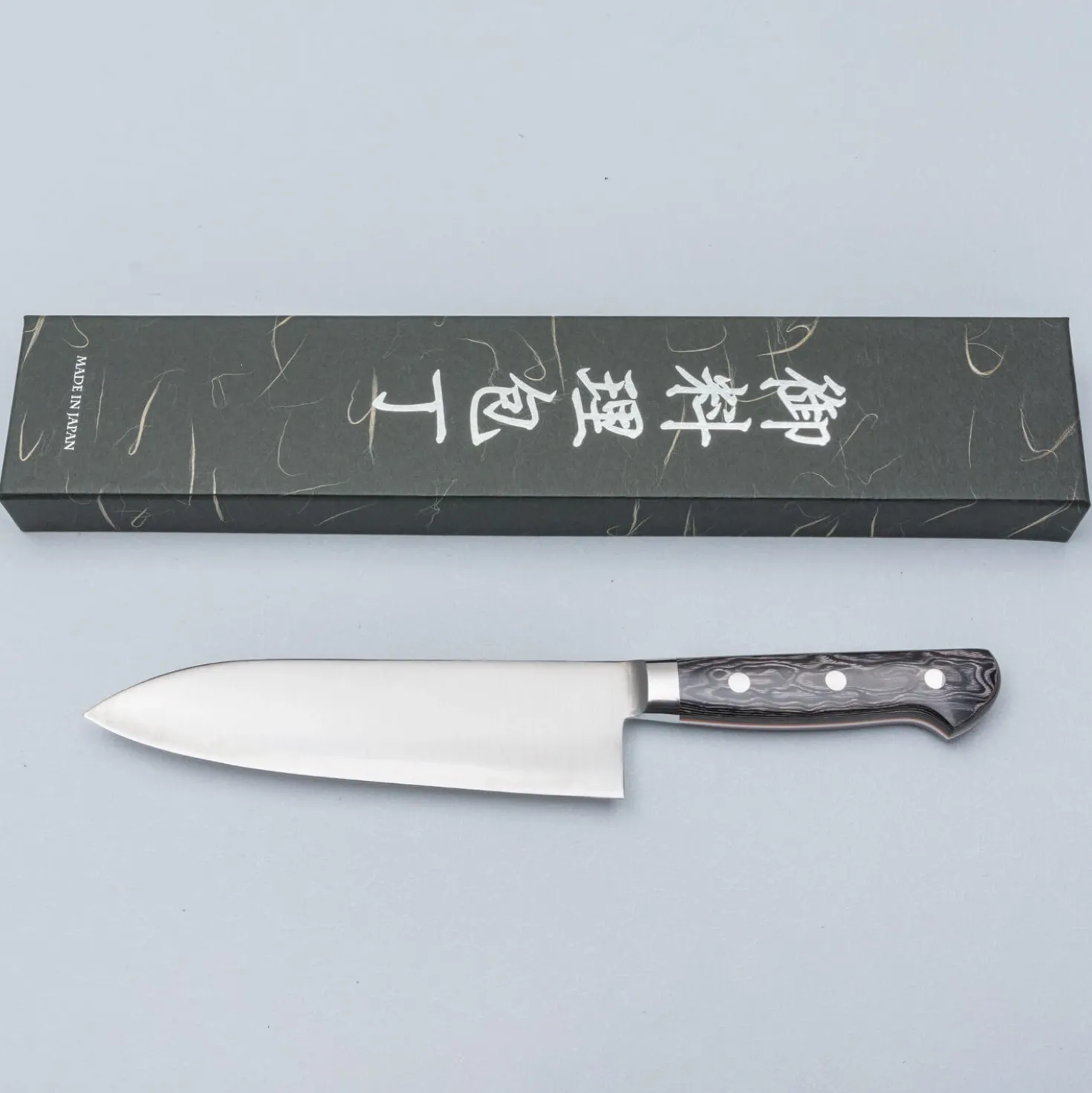Hatsukokoro Hayabusa SG2 Western Santoku 18 cm