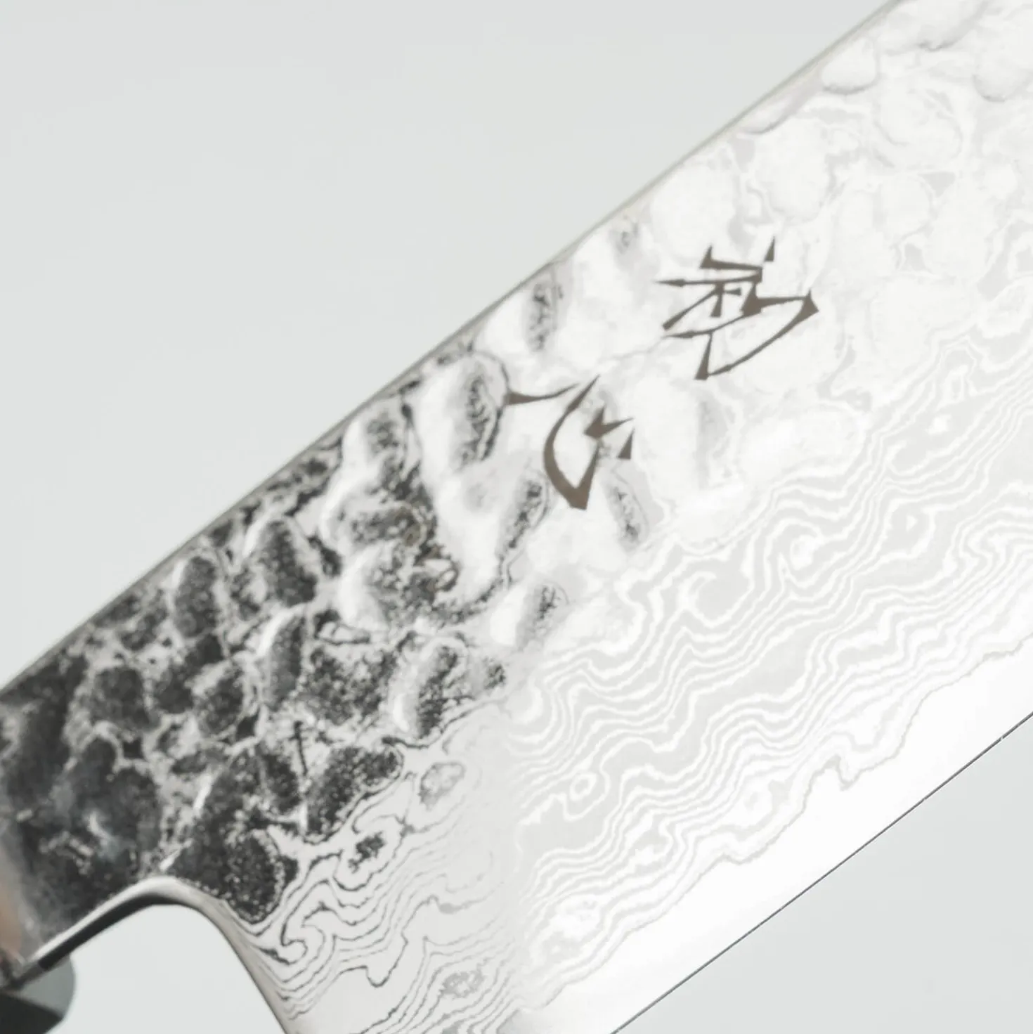 Hatsukokoro Hayabusa VG10 Tsuchime Damast Santoku