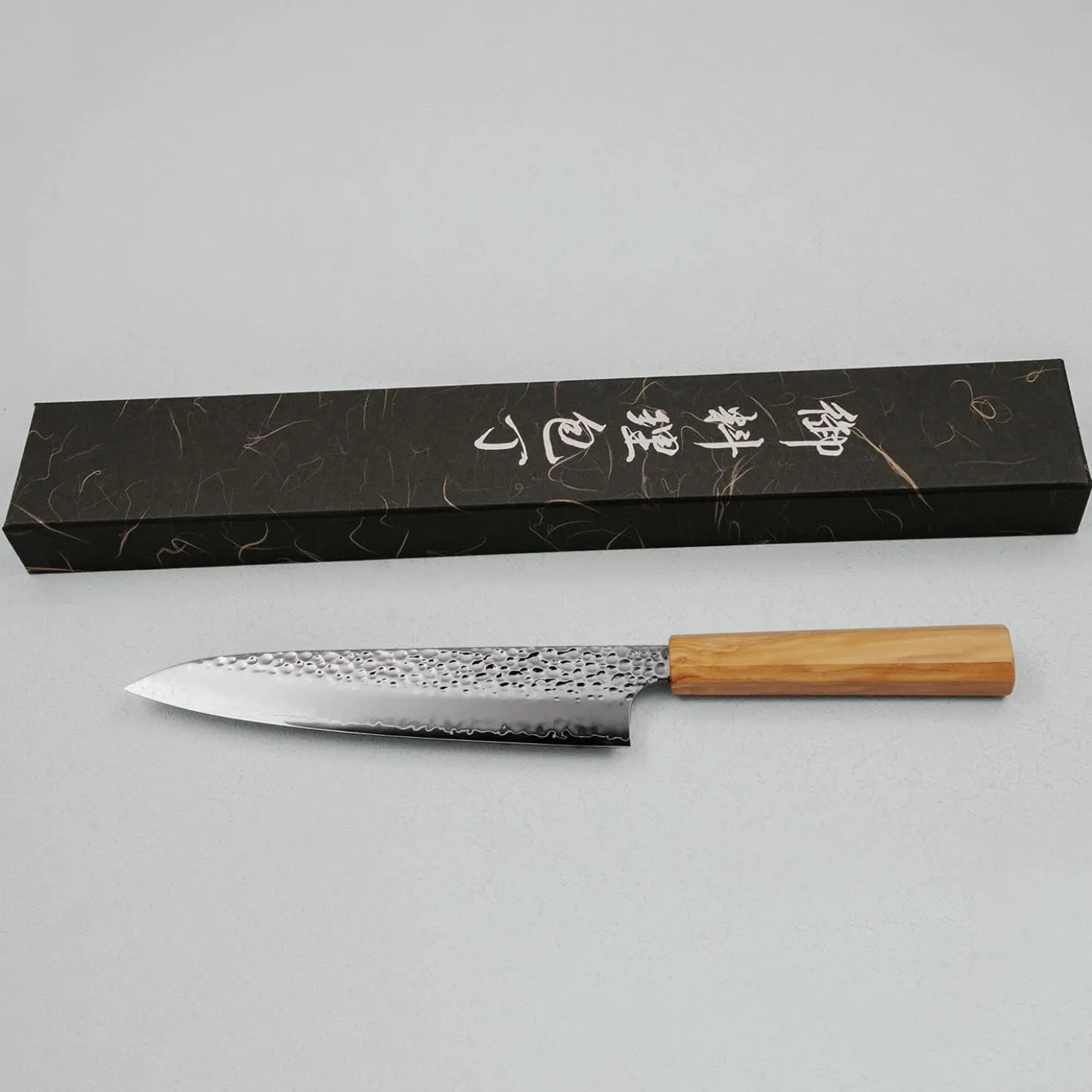 Hatsukokoro Hayabusa VG10 Tsuchime Olive Gyuto 21 cm