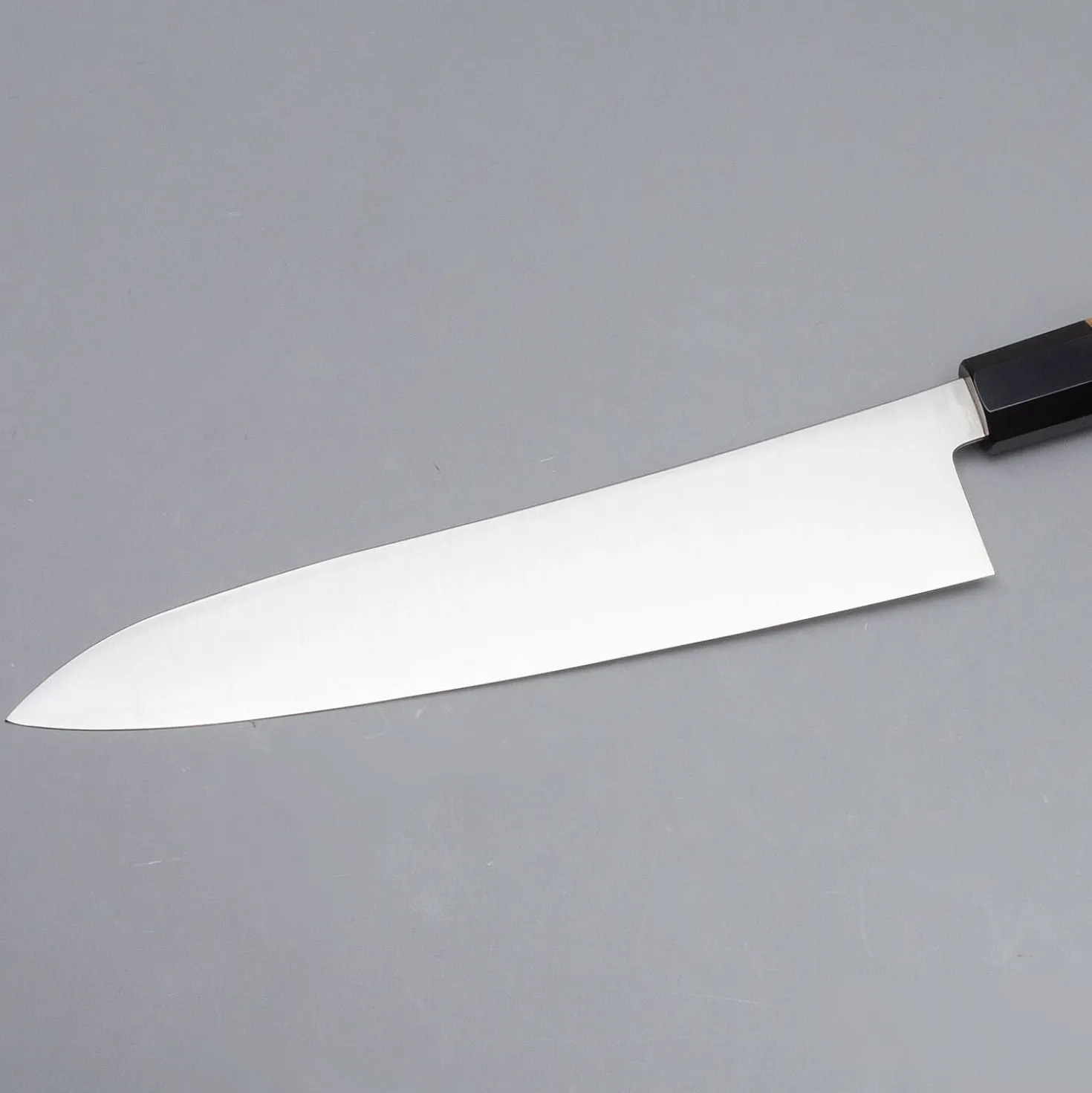 Hatsukokoro Hayabusa ZDP189 Gyuto 24 cm