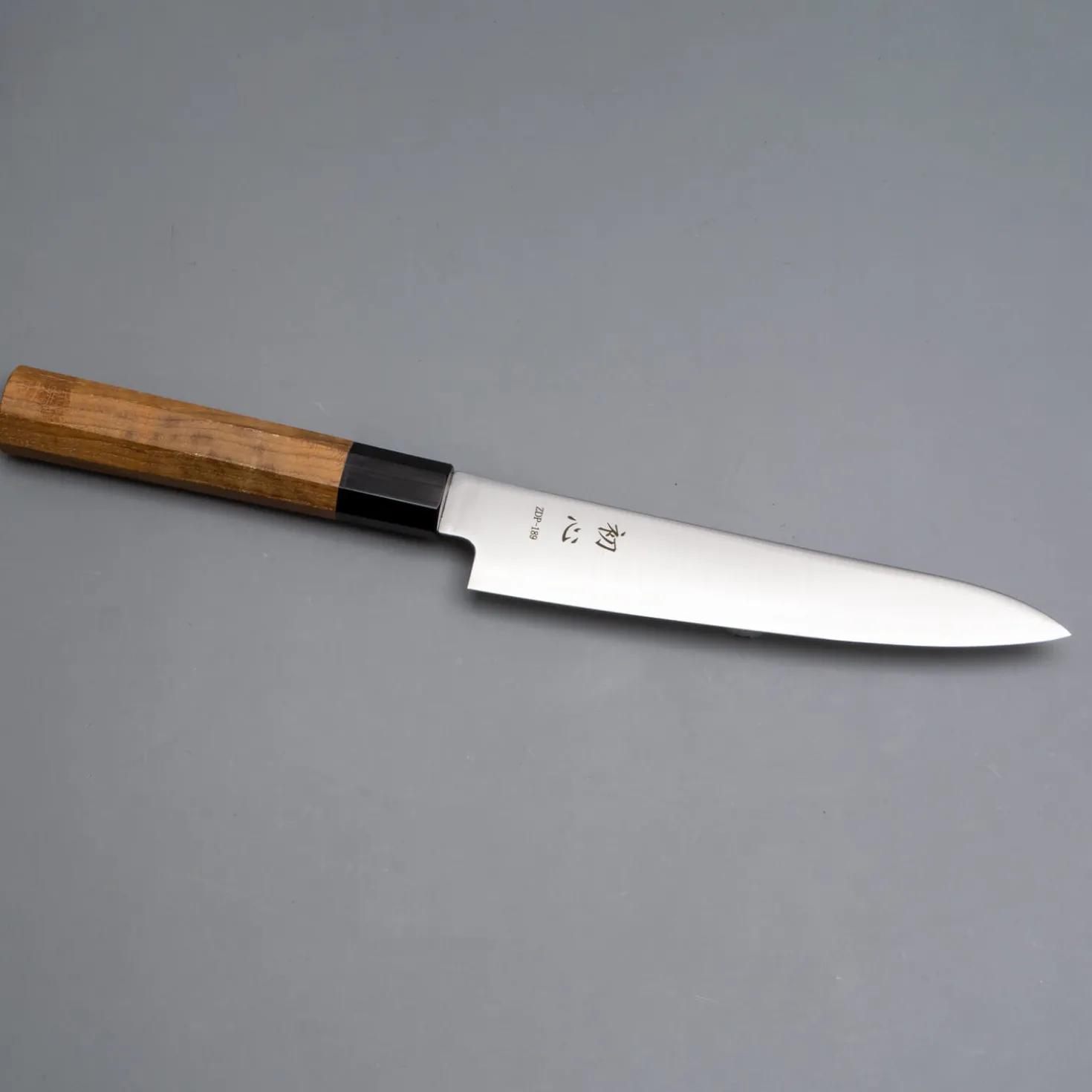 Hatsukokoro Hayabusa ZDP189 Petty 15 cm