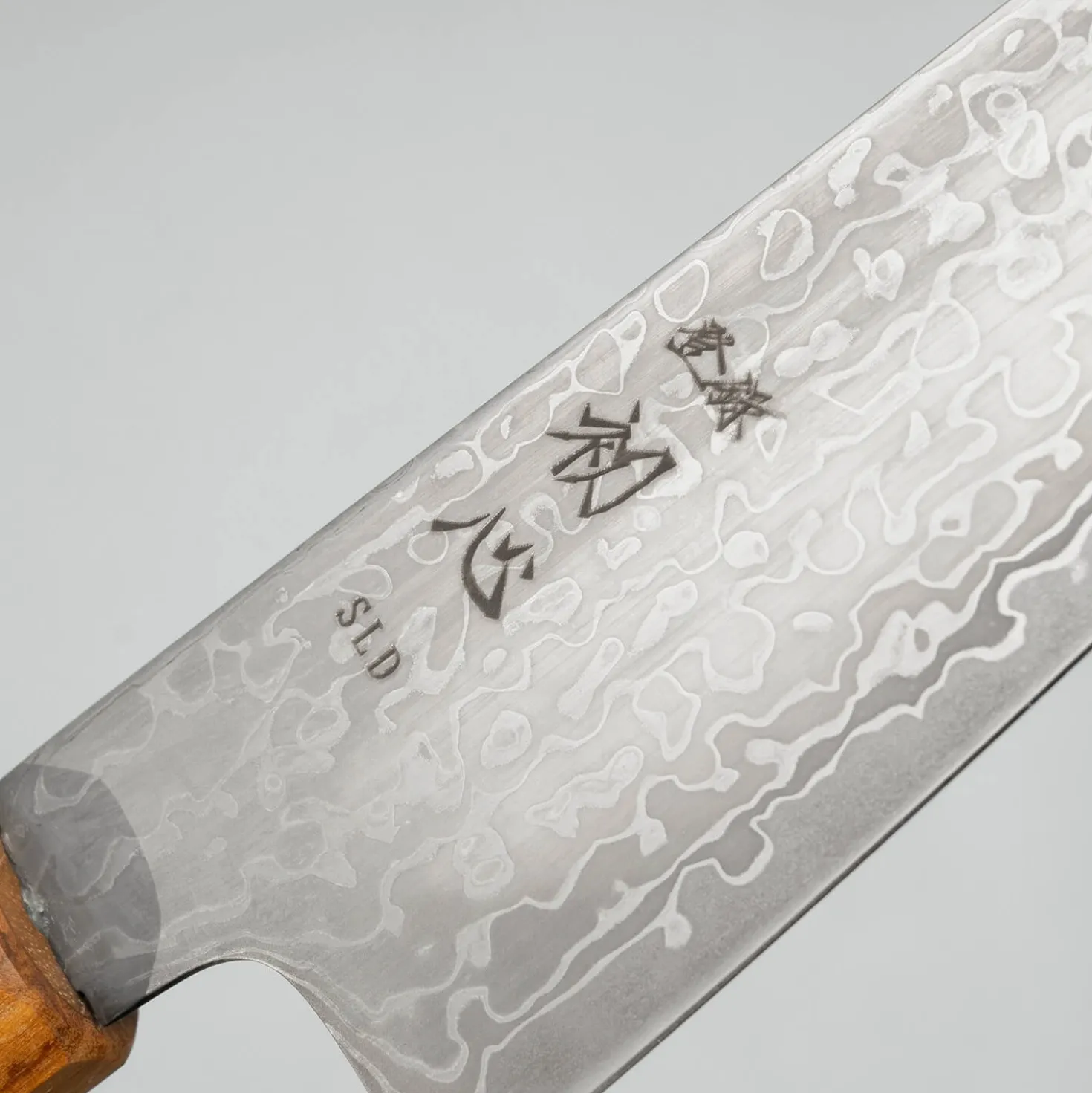 Hatsukokoro Hikari SLD Damast Olive Ko-Santoku 15 cm