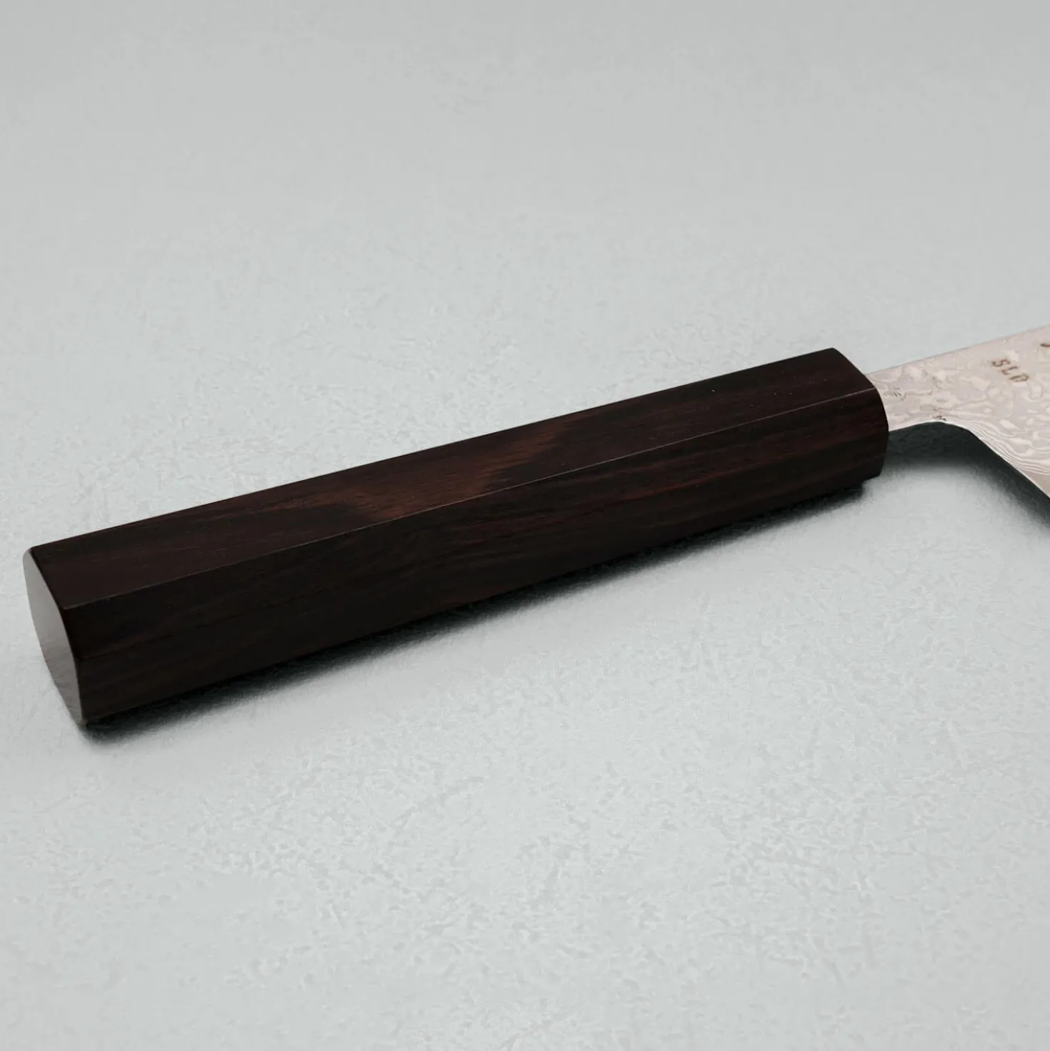 Hatsukokoro Hikari SLD Damast Ebony Kiritsuke 20 cm