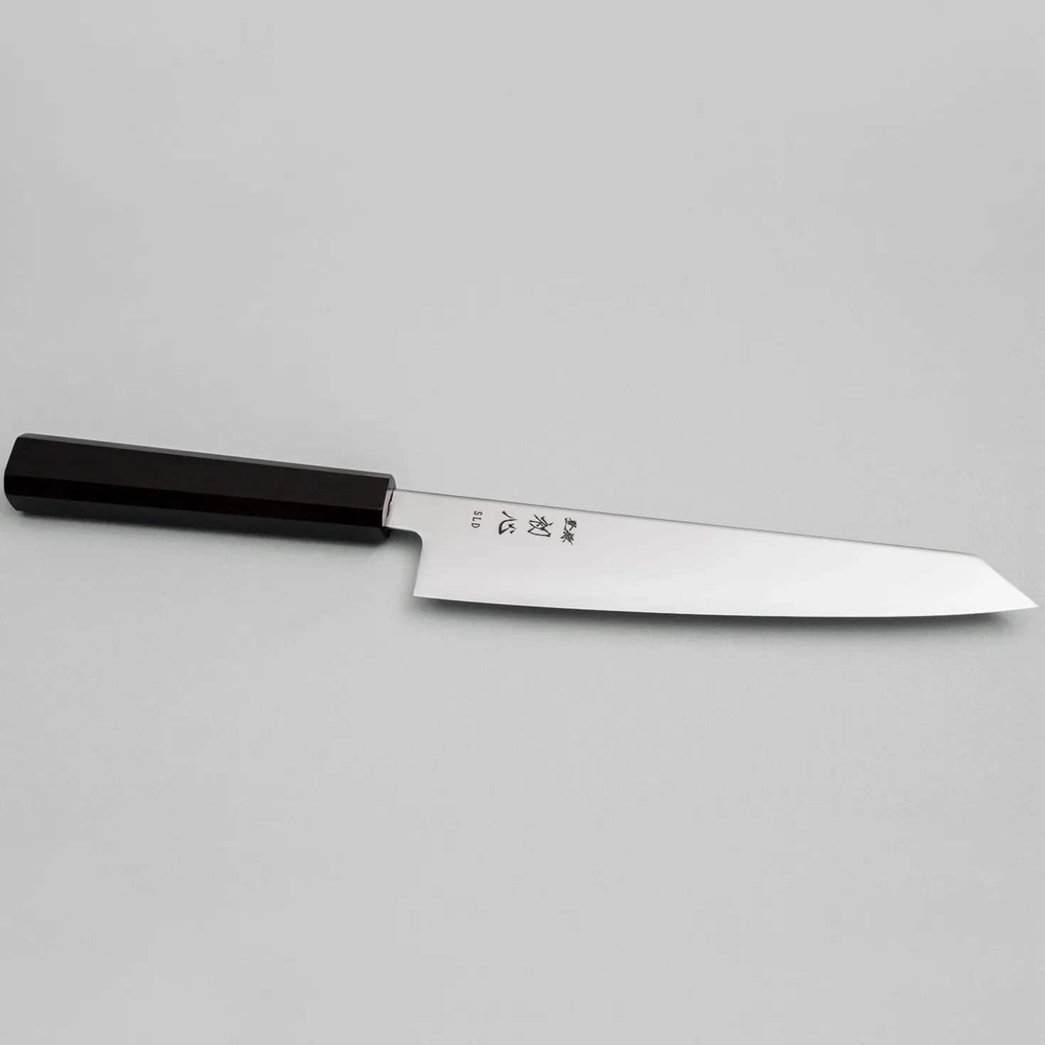 Hatsukokoro Hikari SLD Ebony Kiritsuke 20.5 cm