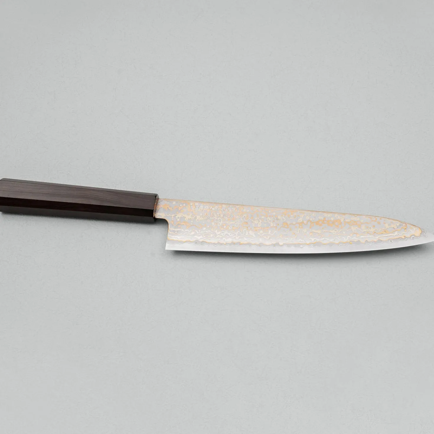 Hatsukokoro Hinotori V-Toku 2 Rainbow Damast Gyuto 21 cm