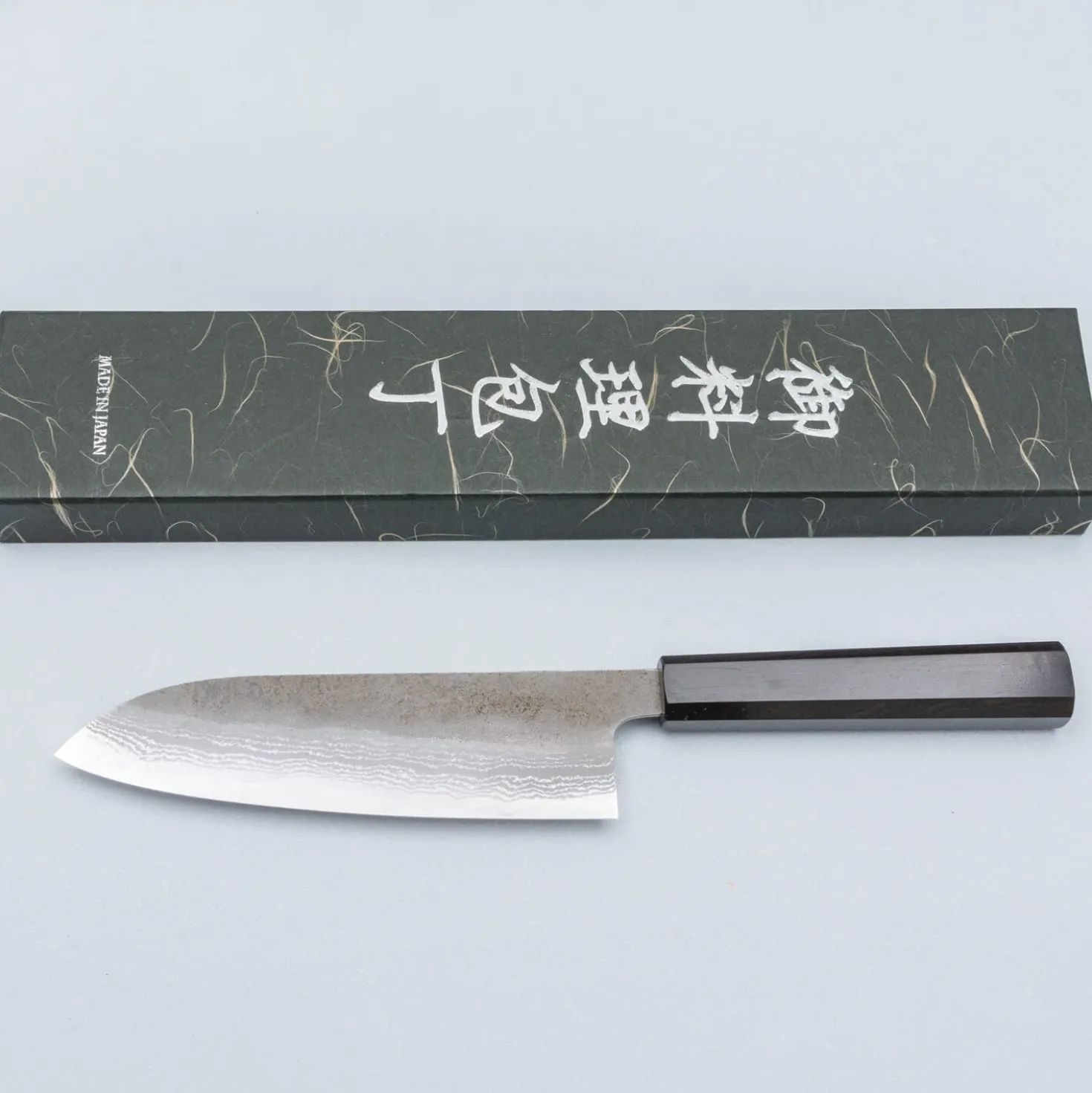 Hatsukokoro Inazuma Aogami Damascus Super Santoku