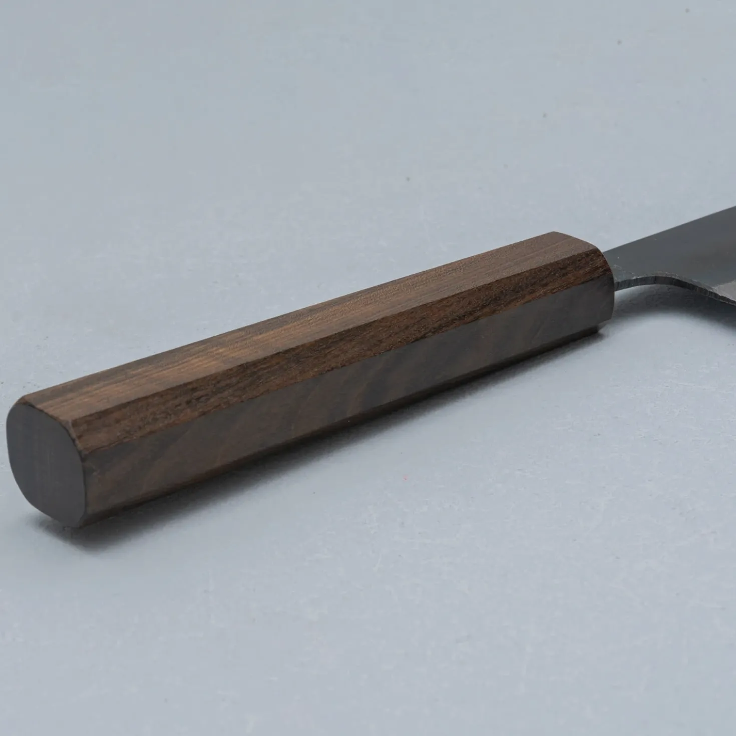 Hatsukokoro Kokugei Aogami Santoku 17 cm