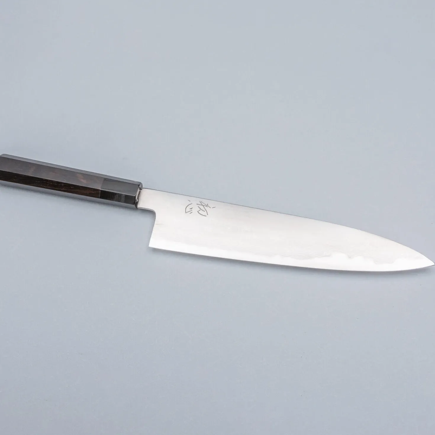 Hatsukokoro Komorebi Aogami 1 Damast Gyuto 24 cm