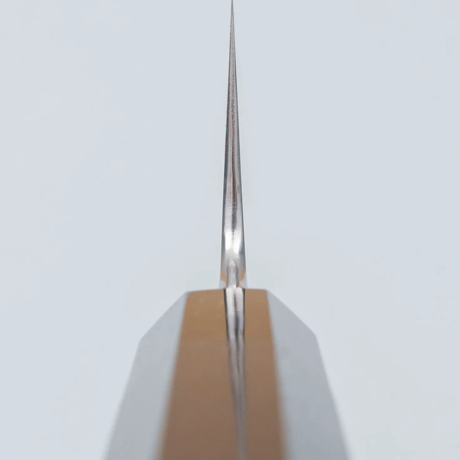 Hatsukokoro Komorebi Aogami 1 Damast Ebony Gyuto 21 cm
