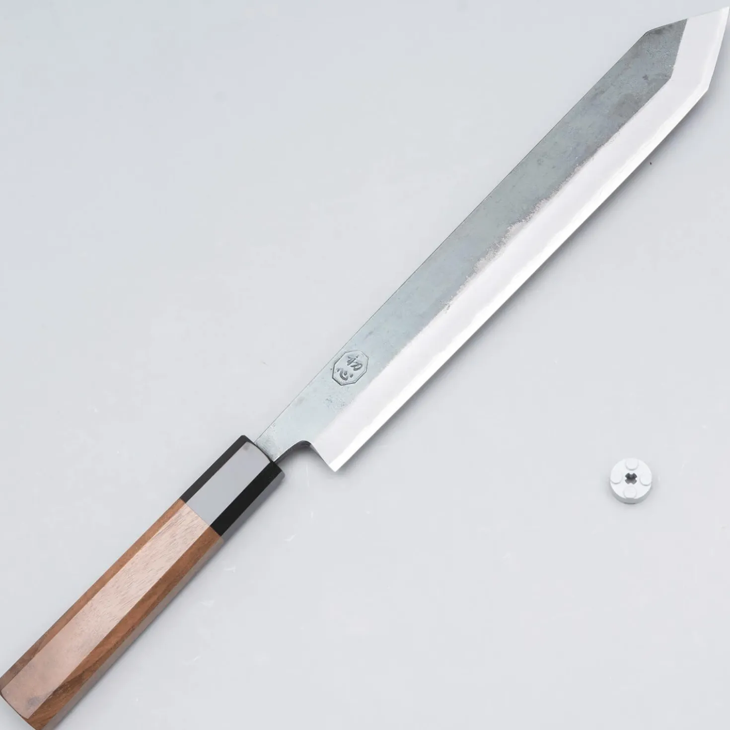 Hatsukokoro Kumokage Aogami #2 Bonito 24 cm