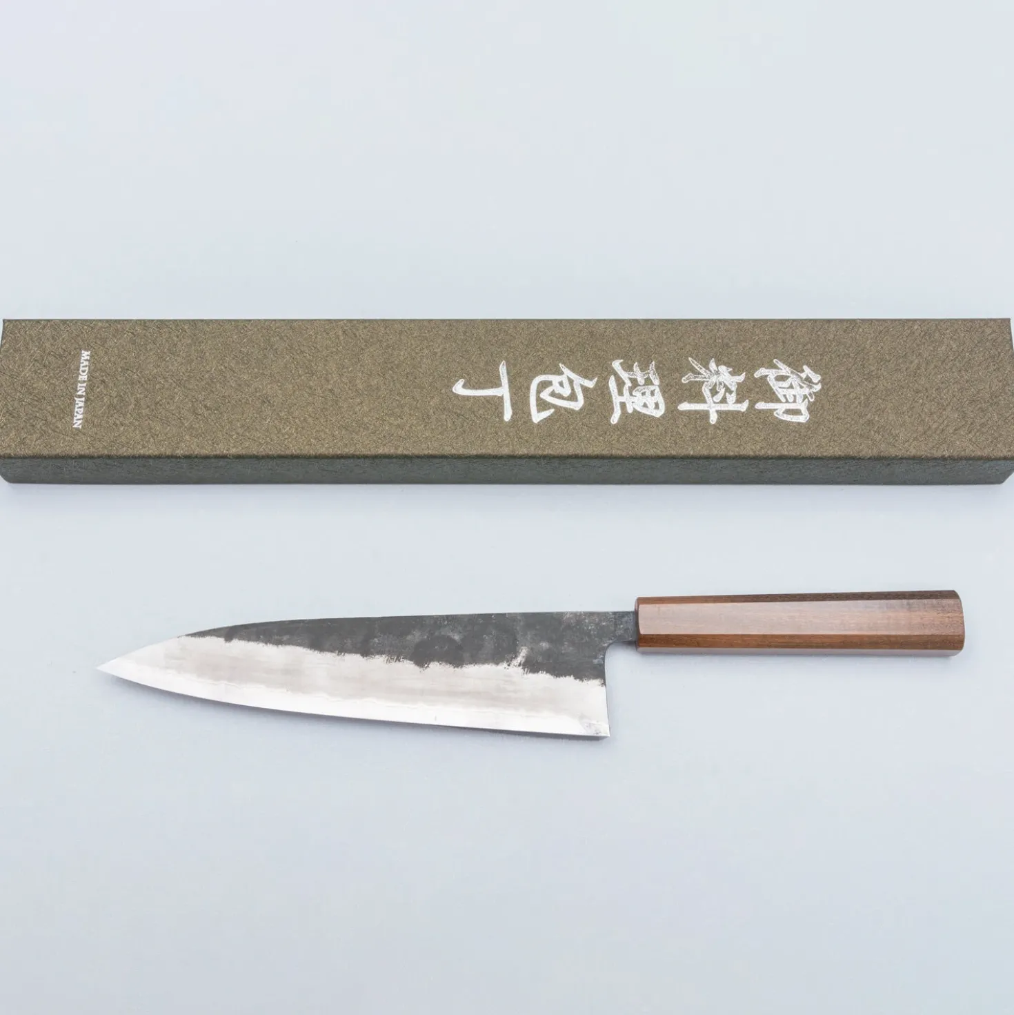 Hatsukokoro Kurokaze Shiro #2 Bubinga Wide Gyuto 21 cm