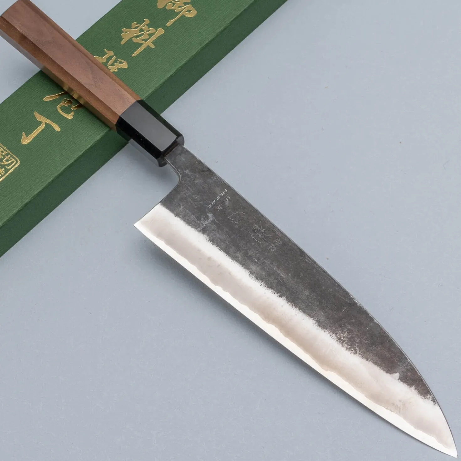 Hatsukokoro Kurokaze Shiro #2 Wide Gyuto 21 cm