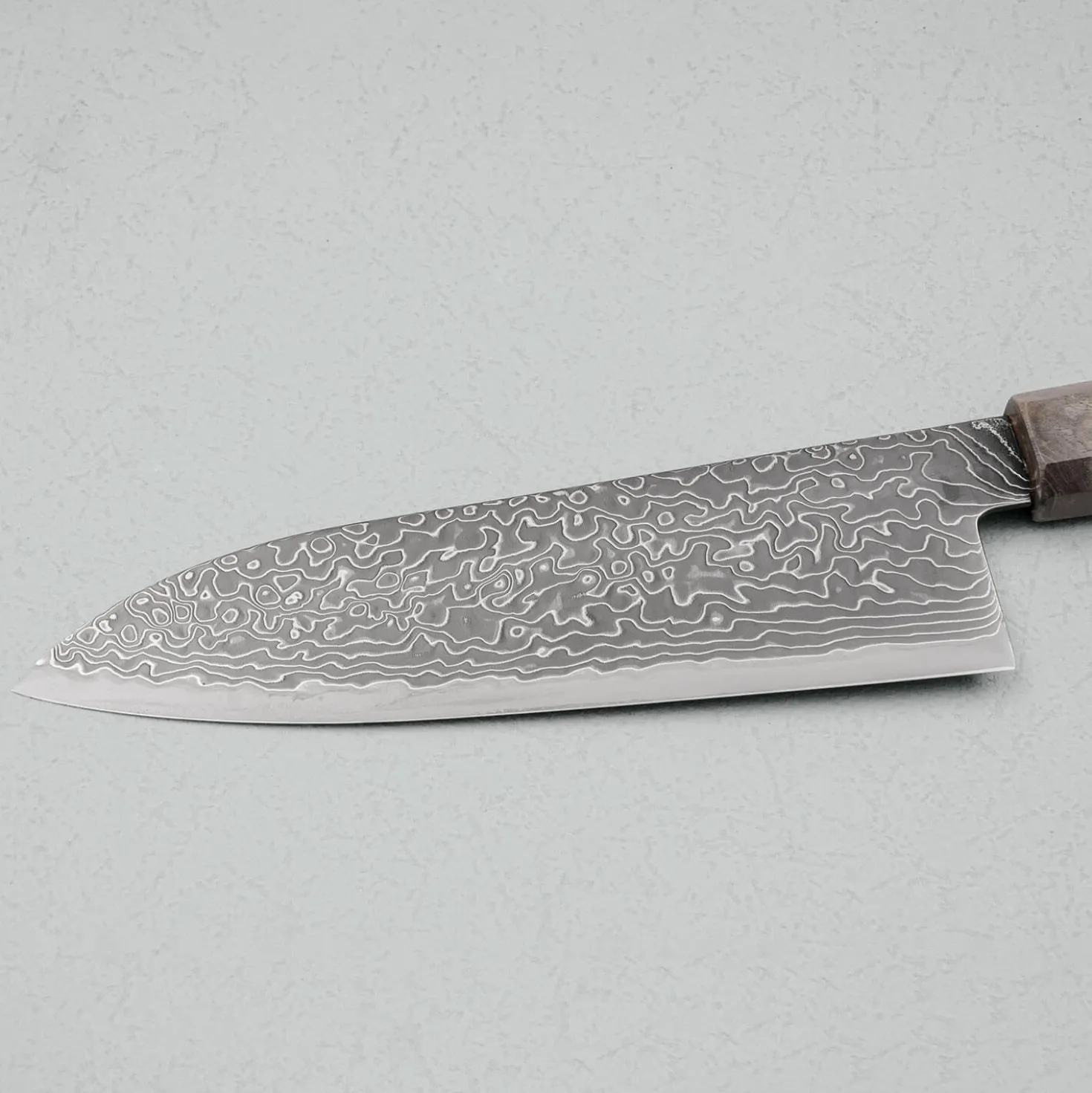 Hatsukokoro Ryuhyo Kurozome SG2 Damast Birch Santoku 18 cm