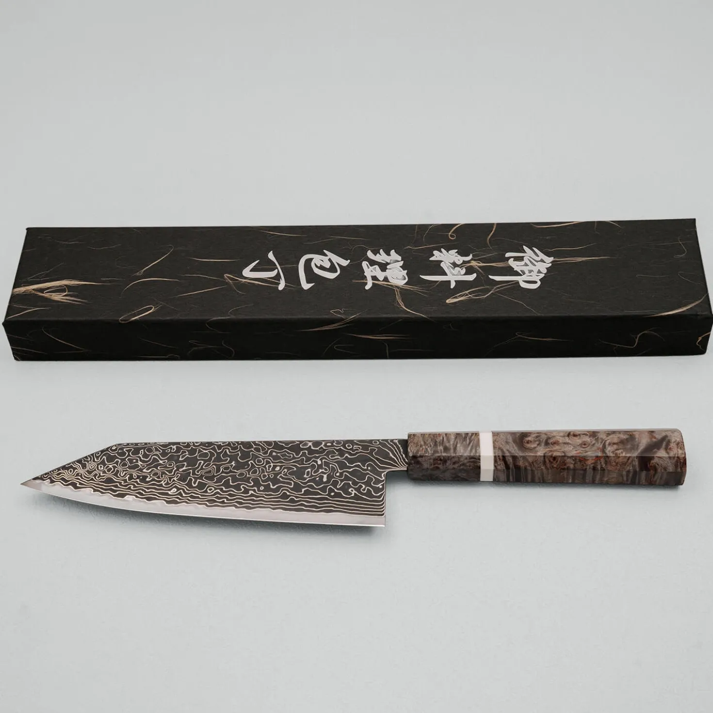 Hatsukokoro Ryuhyo Kurozome SG2 Damast Birch Bunka 18 cm