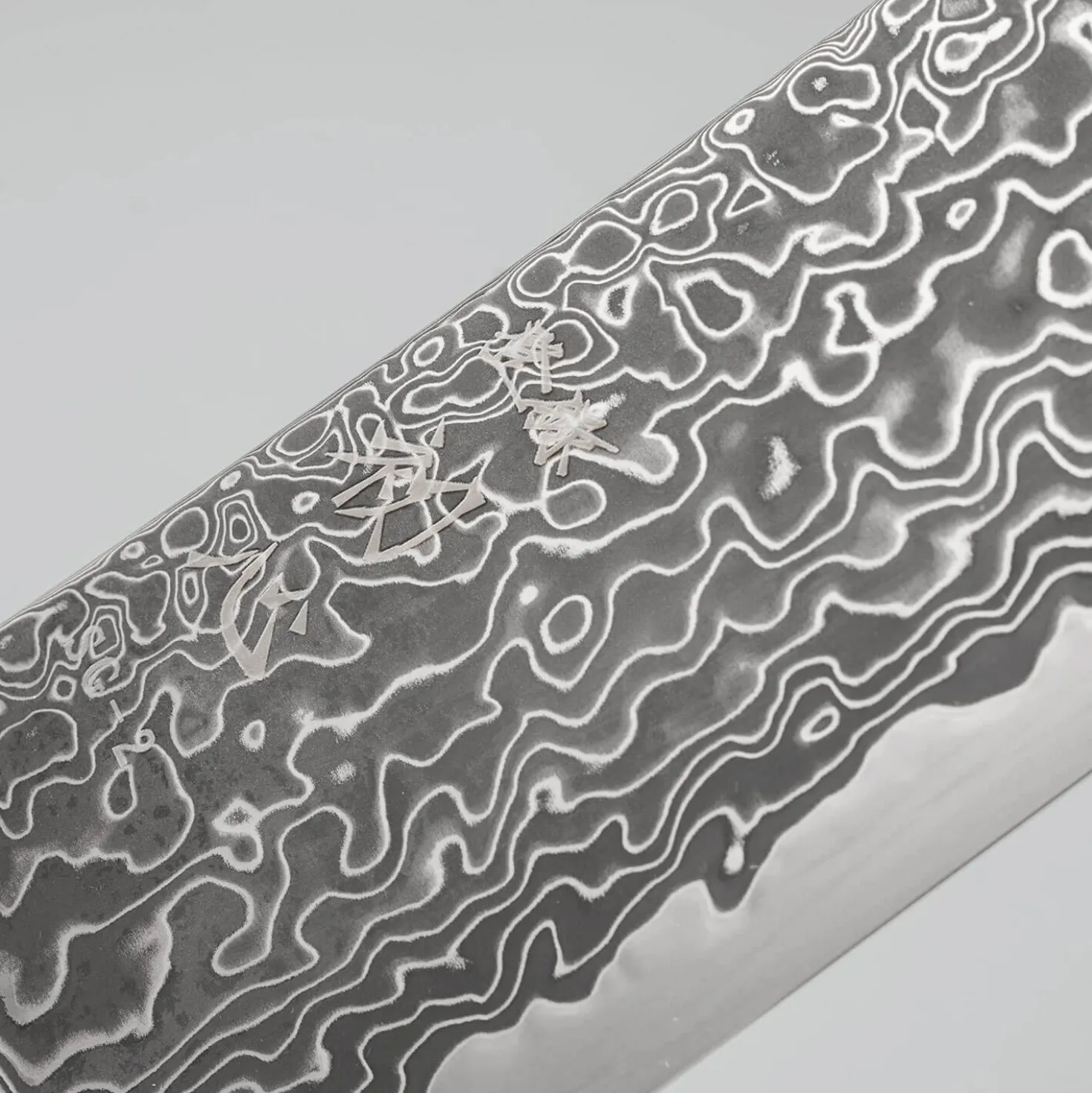 Hatsukokoro Ryuhyo Kurozome SG2 Damast Curved Ebony Gyuto 24 cm