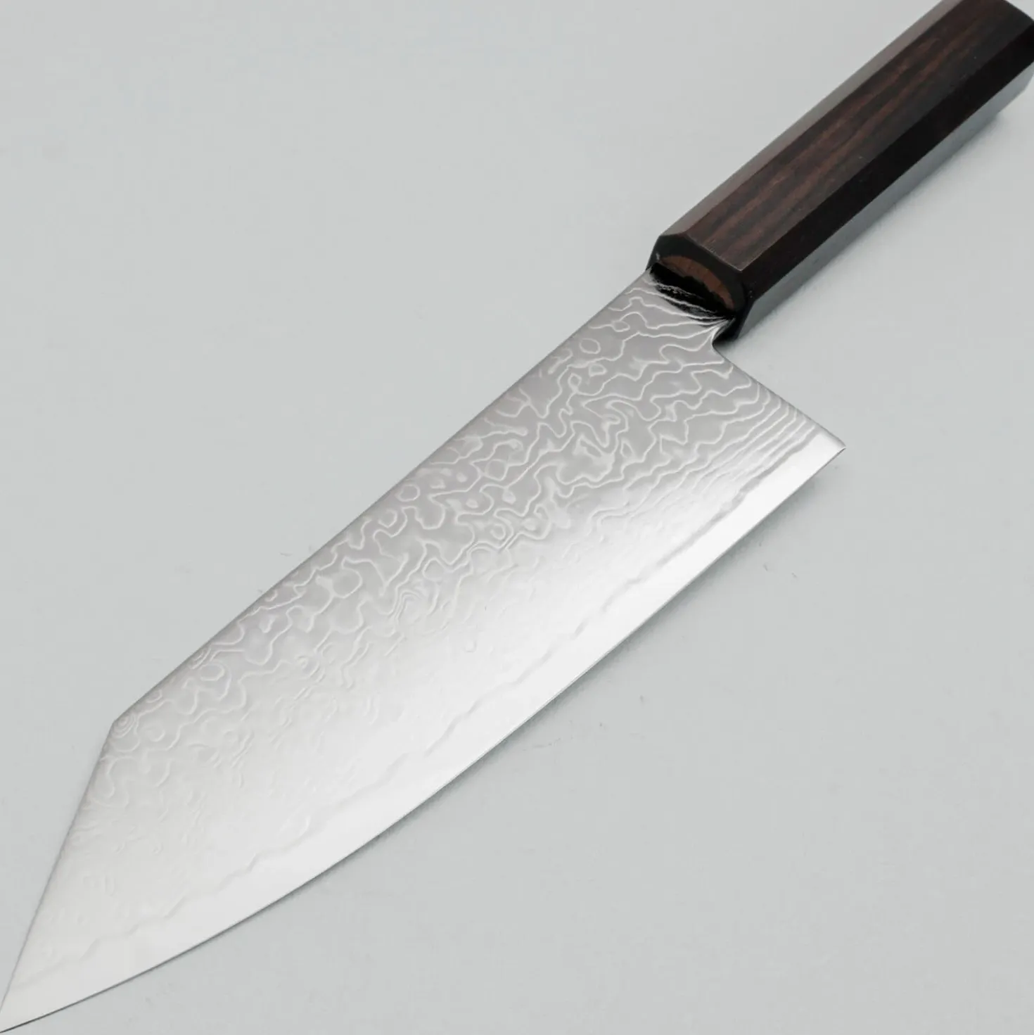 Hatsukokoro Ryuhyo SG2 Damast Ebony Bunka 18 cm