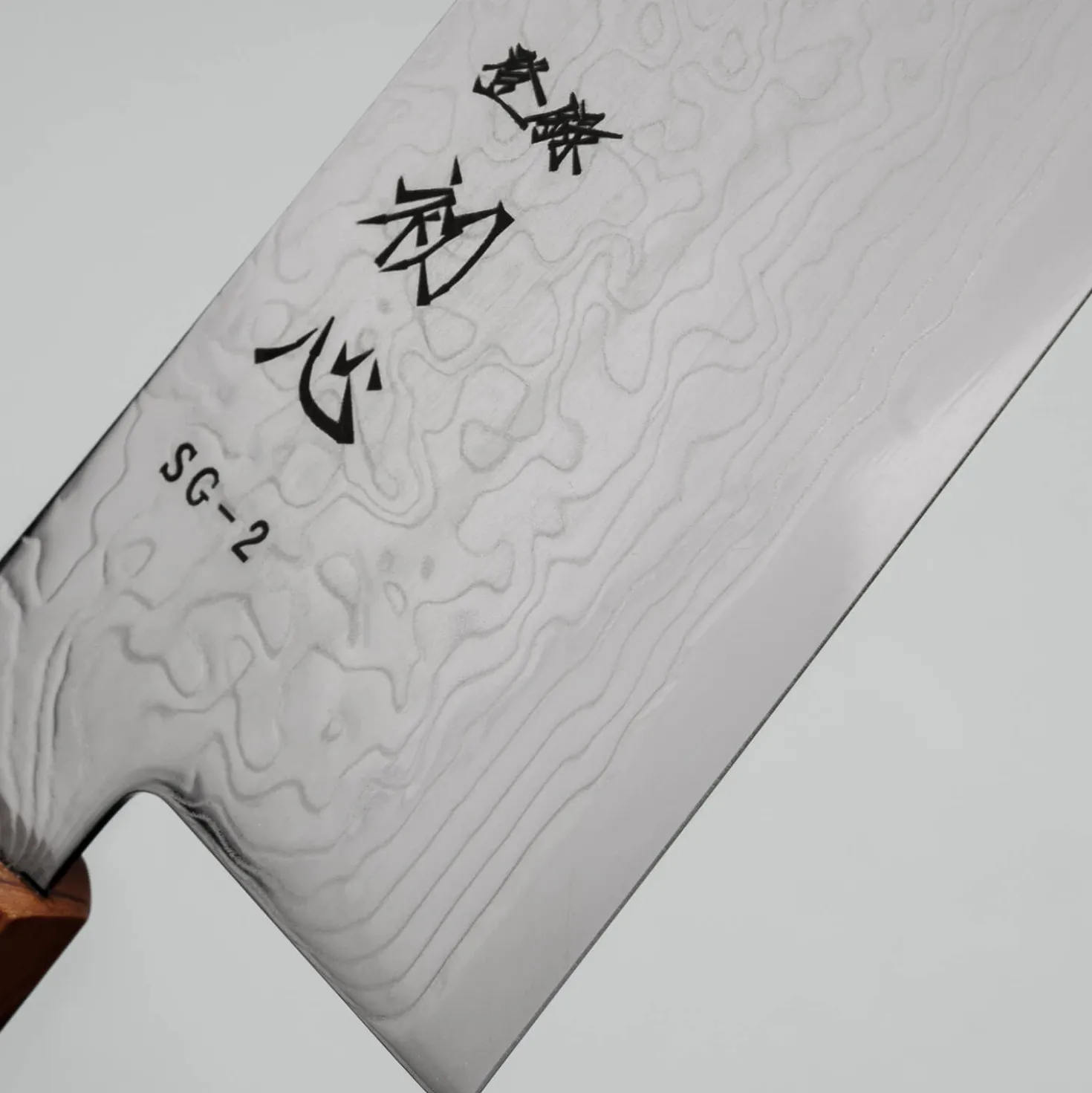 Hatsukokoro Ryuhyo SG2 Damast Olive Bunka 18 cm