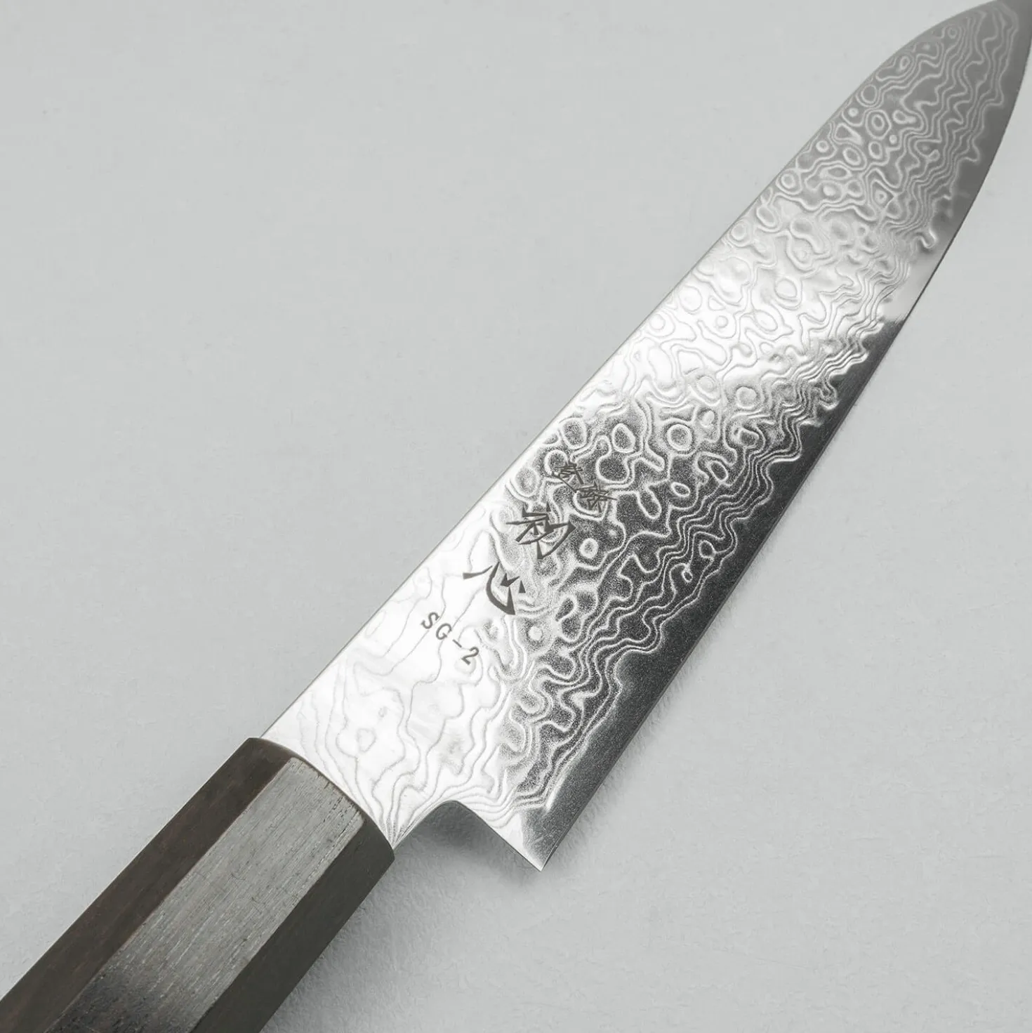 Hatsukokoro Ryuhyo SG2 Damast Ebony Petty 15 cm