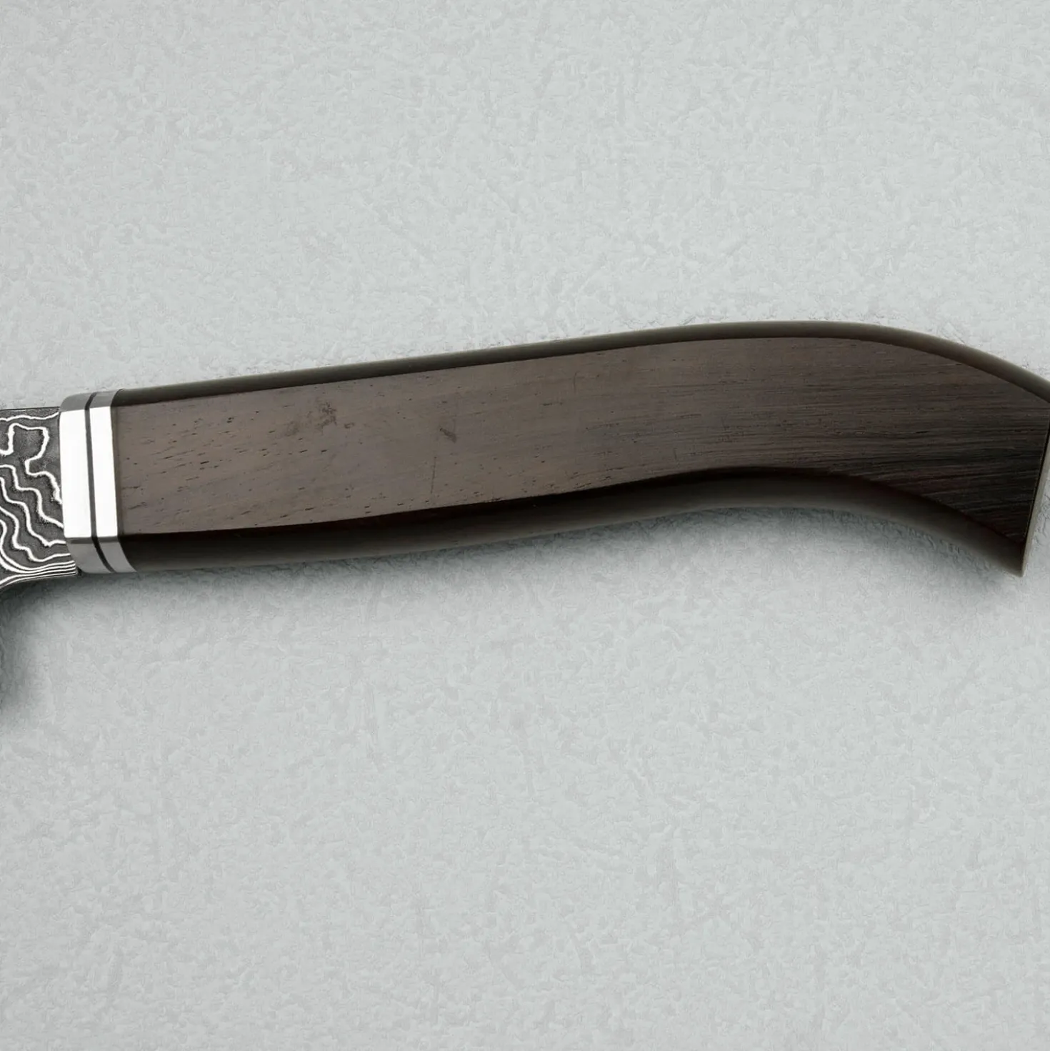 Hatsukokoro Ryuhyo SG2 Damast Kurozome Curved Ebony Petty 15 cm
