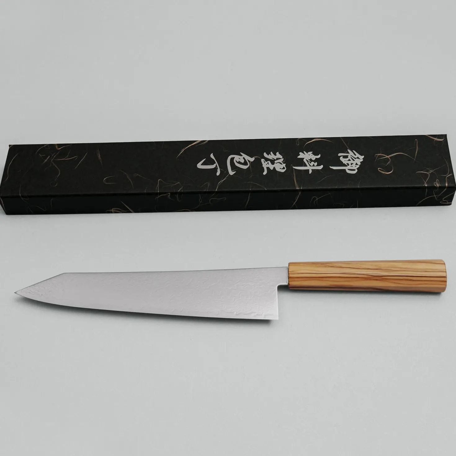 Hatsukokoro Ryuhyo SG2 Damast Olive Kiritsuke Gyuto 24 cm