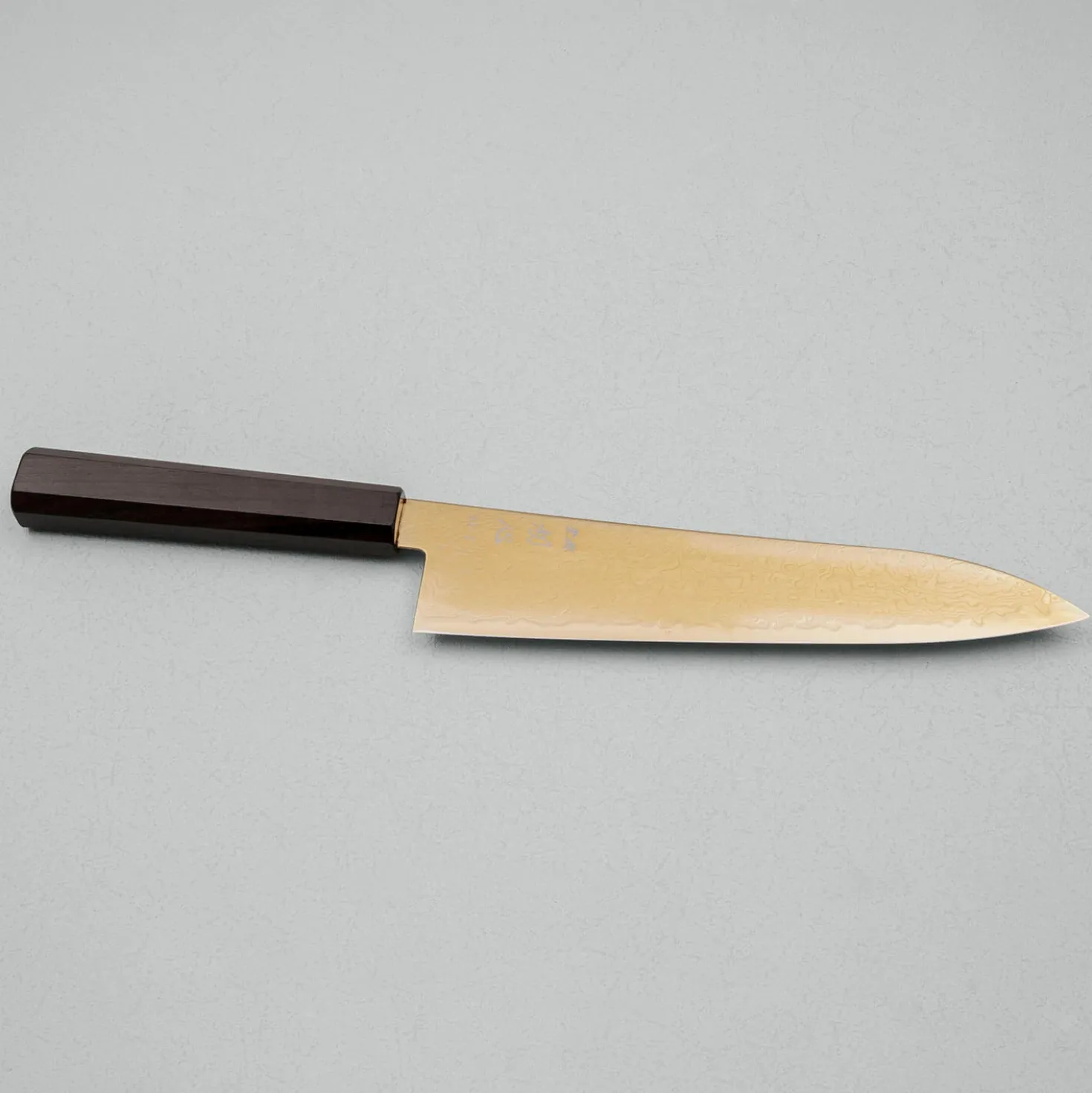 Hatsukokoro Ryuhyo SG2 Damast Ebony Gold Coating Gyuto 21 cm