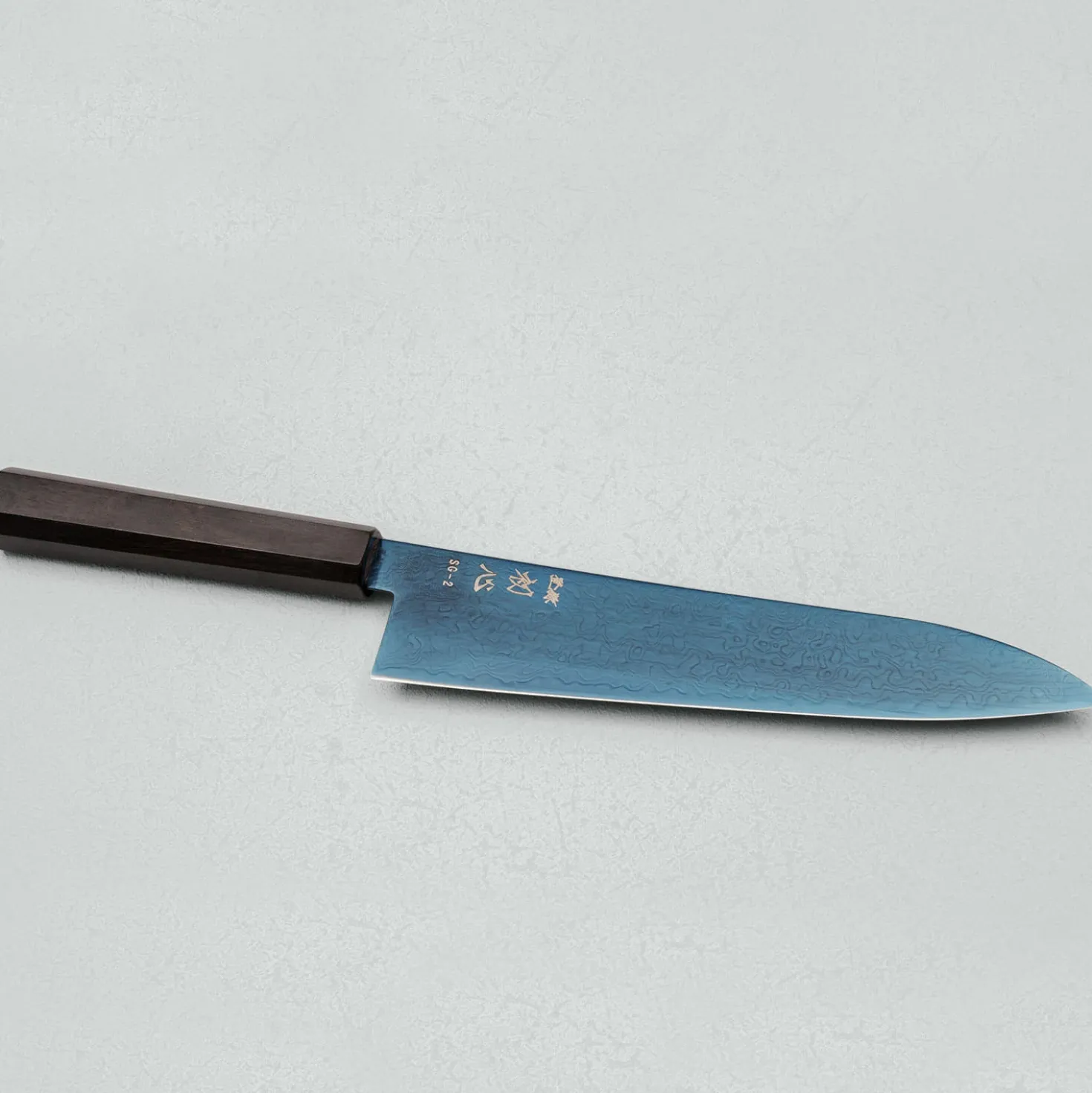 Hatsukokoro Ryuhyo SG2 Damast Ebony Blue Coating Gyuto 21 cm