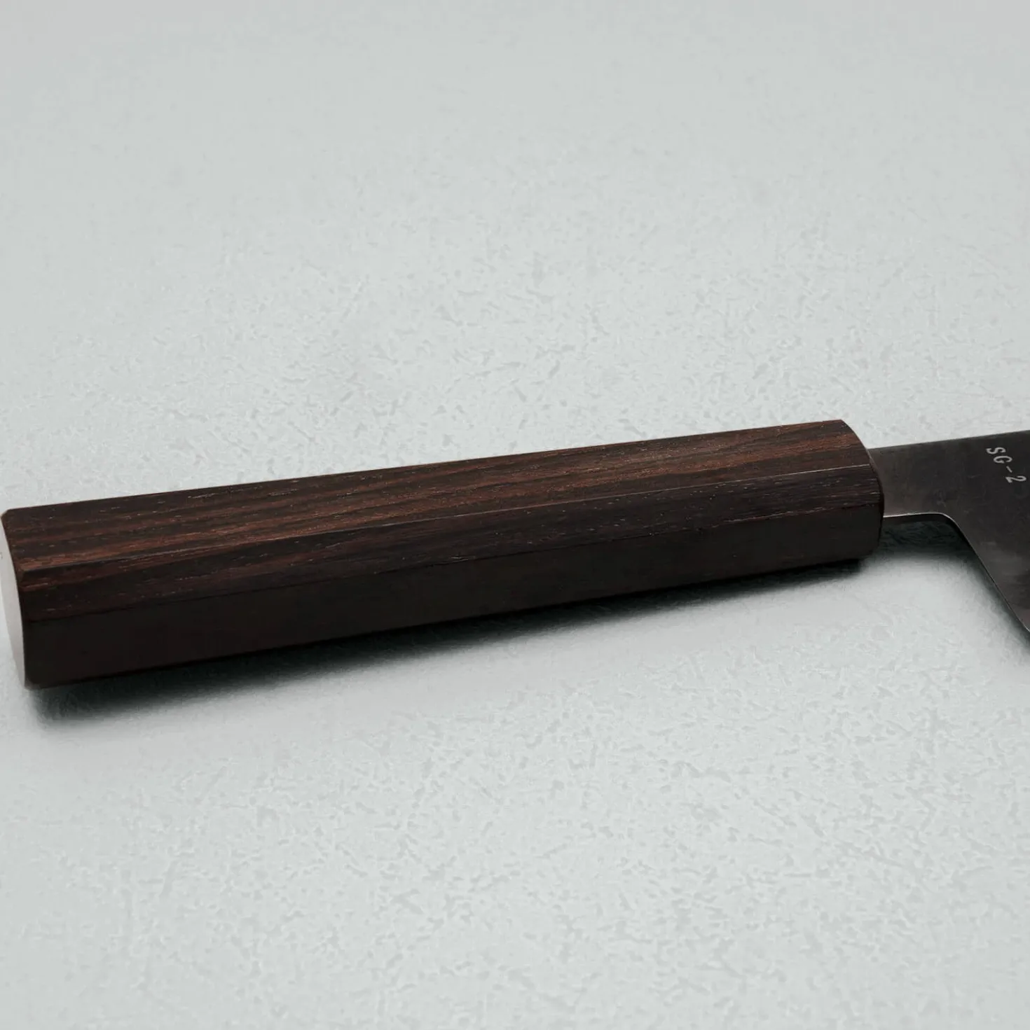 Hatsukokoro Ryuhyo SG2 Damast Ebony Black Coating Santoku 18 cm