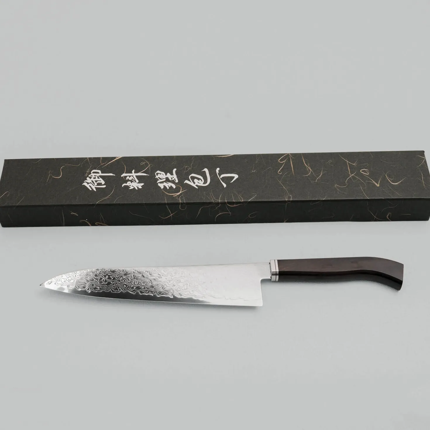 Hatsukokoro Ryuhyo SG2 Damast Curved Ebony Gyuto 21 cm