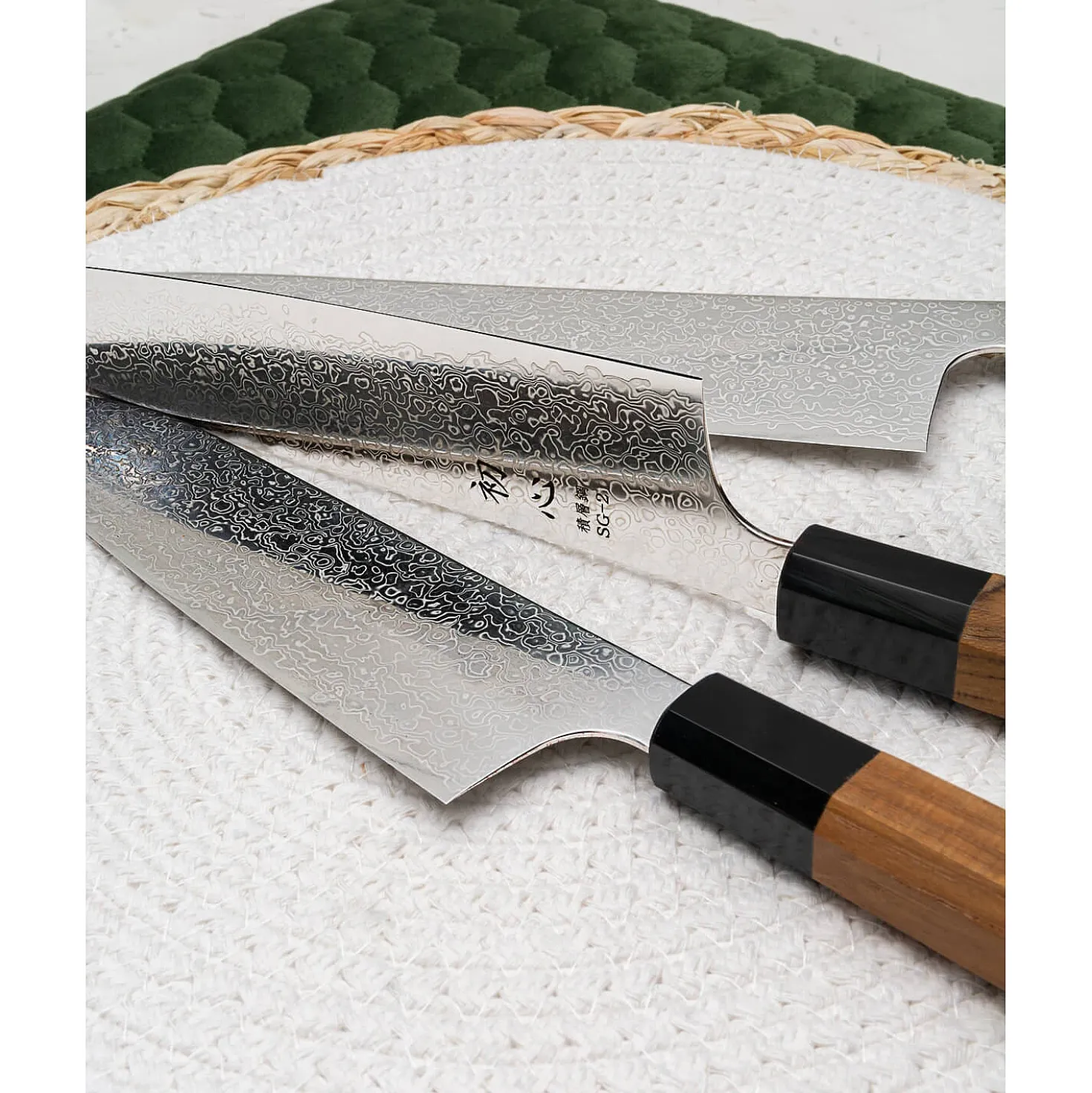 Hatsukokoro Saihyo SG2 Damast Kiritsuke 21 cm