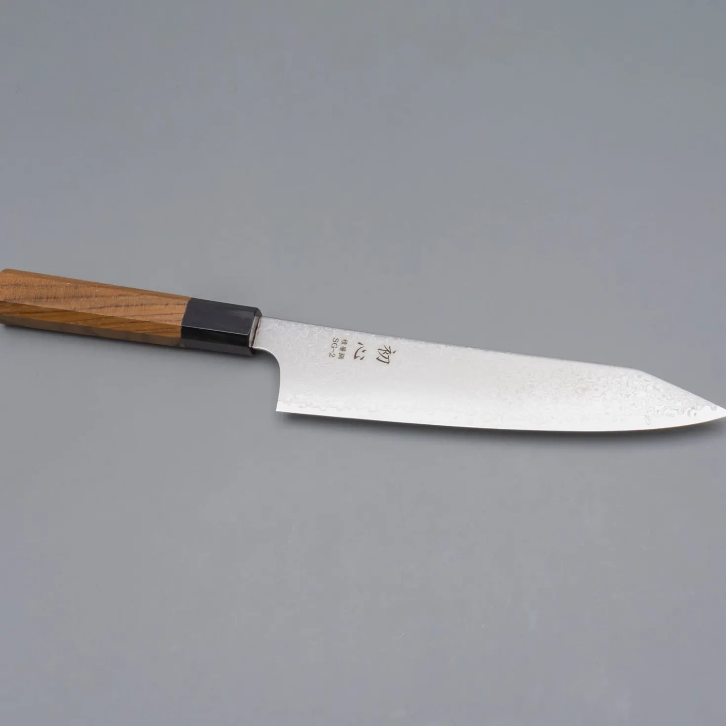 Hatsukokoro Saihyo SG2 Damast Kiritsuke 21 cm