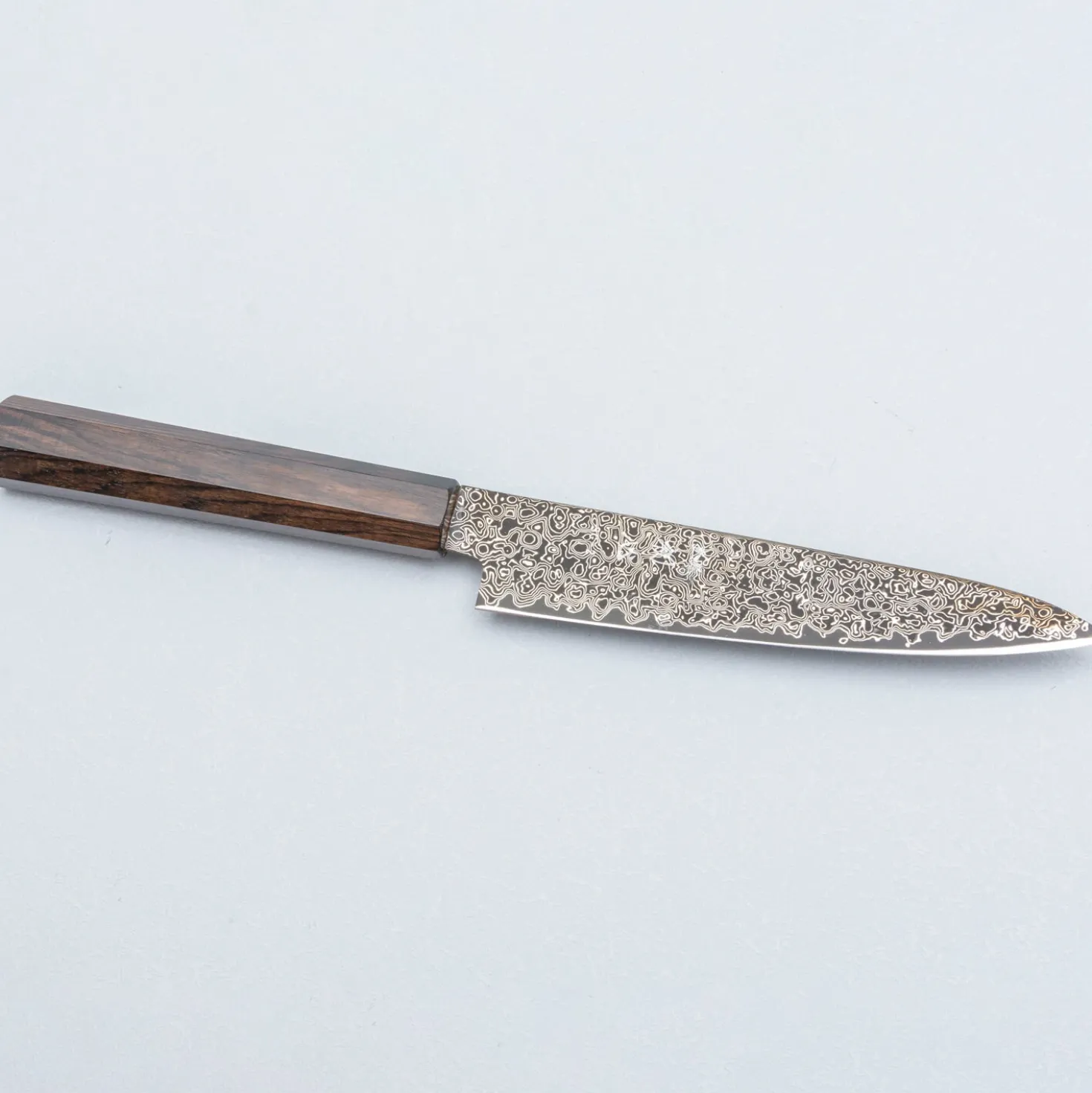 Hatsukokoro Saihyo SG2 Nickel Damast Petty 15 cm