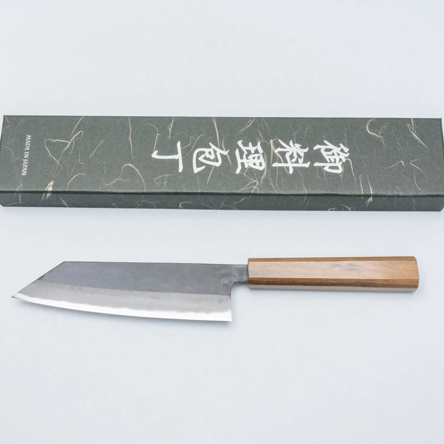 Hatsukokoro Shikkoku Aogami #2 Bunka 17 cm