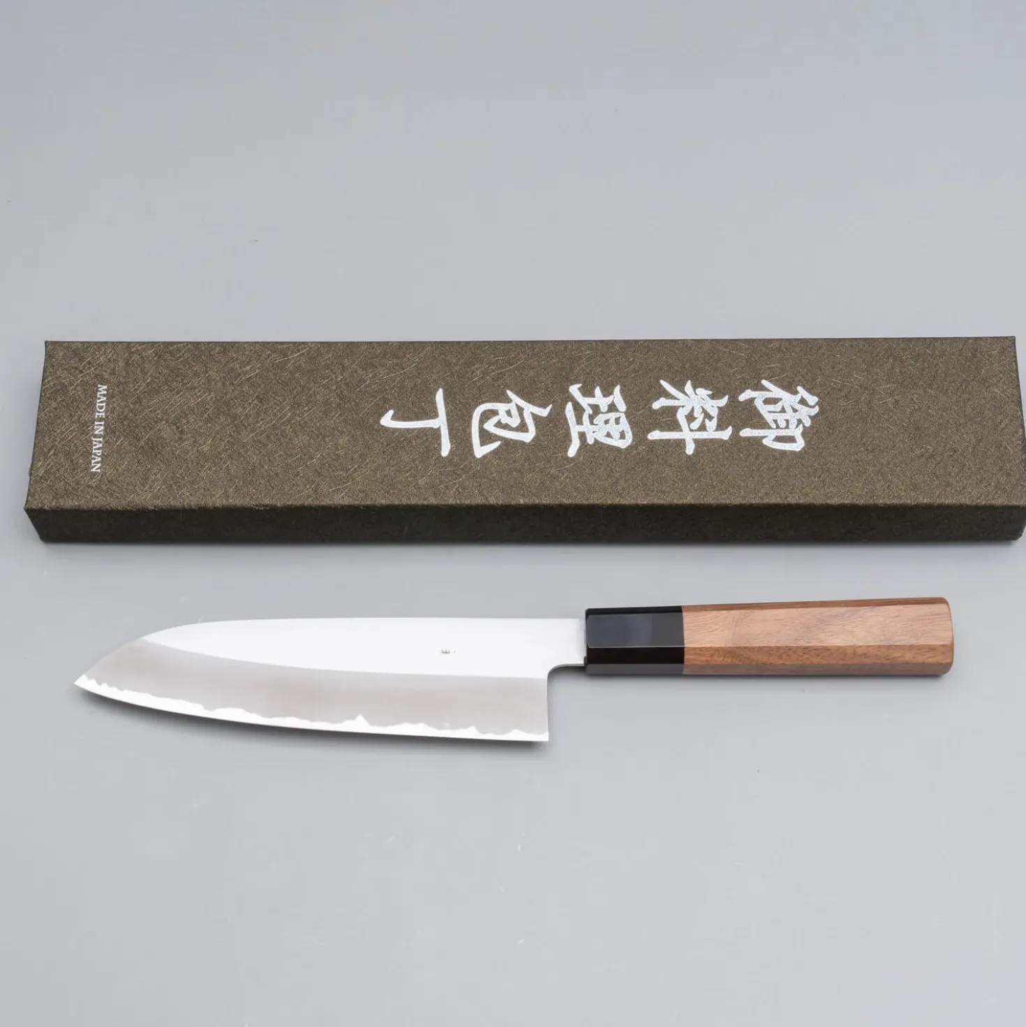 Hatsukokoro Shirahama Shiro #2 Santoku
