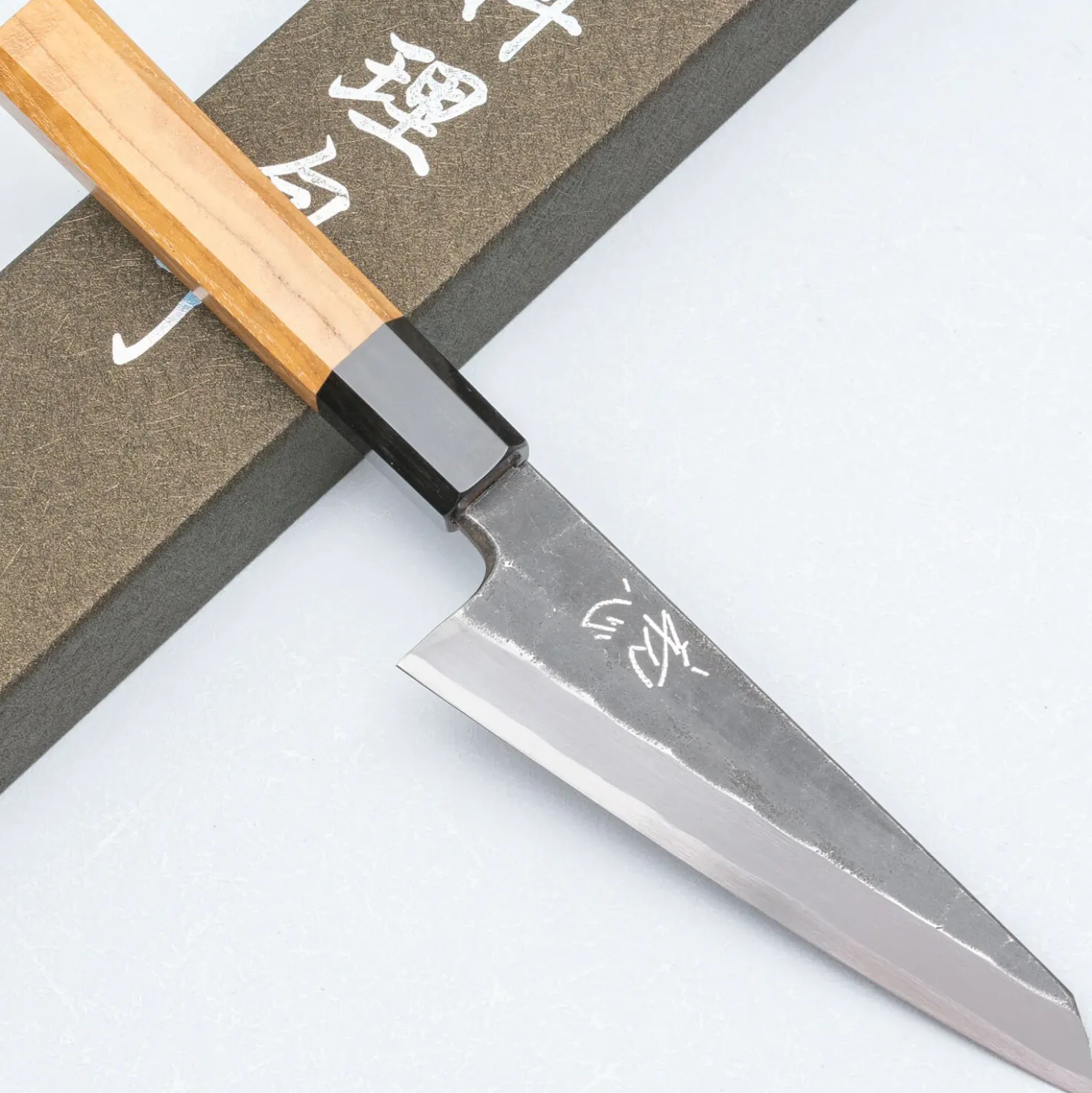 Hatsukokoro Shirasagi AO2 Tsuchime Single Bevel Honesuki 15 cm