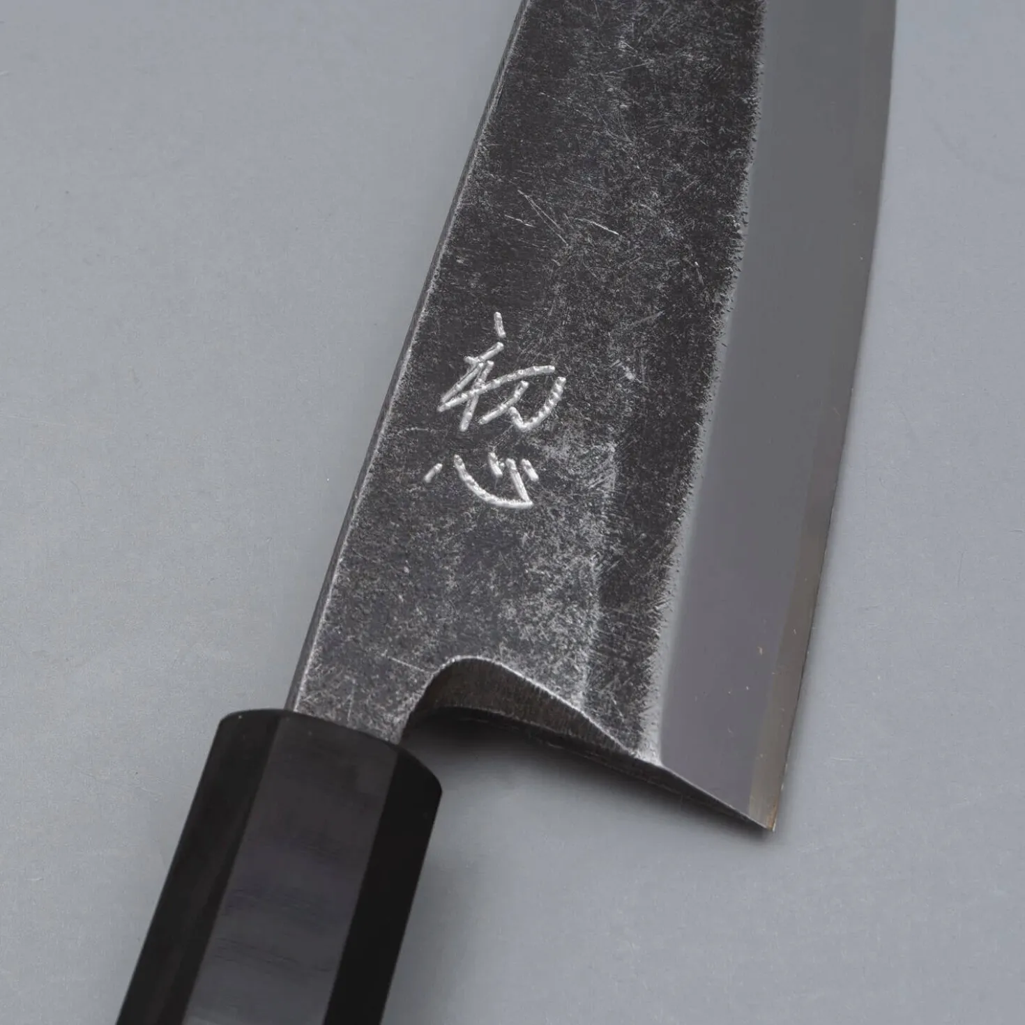 Hatsukokoro Shirasagi Kurouchi Single Bevel Kiritsuke Deba 15 cm